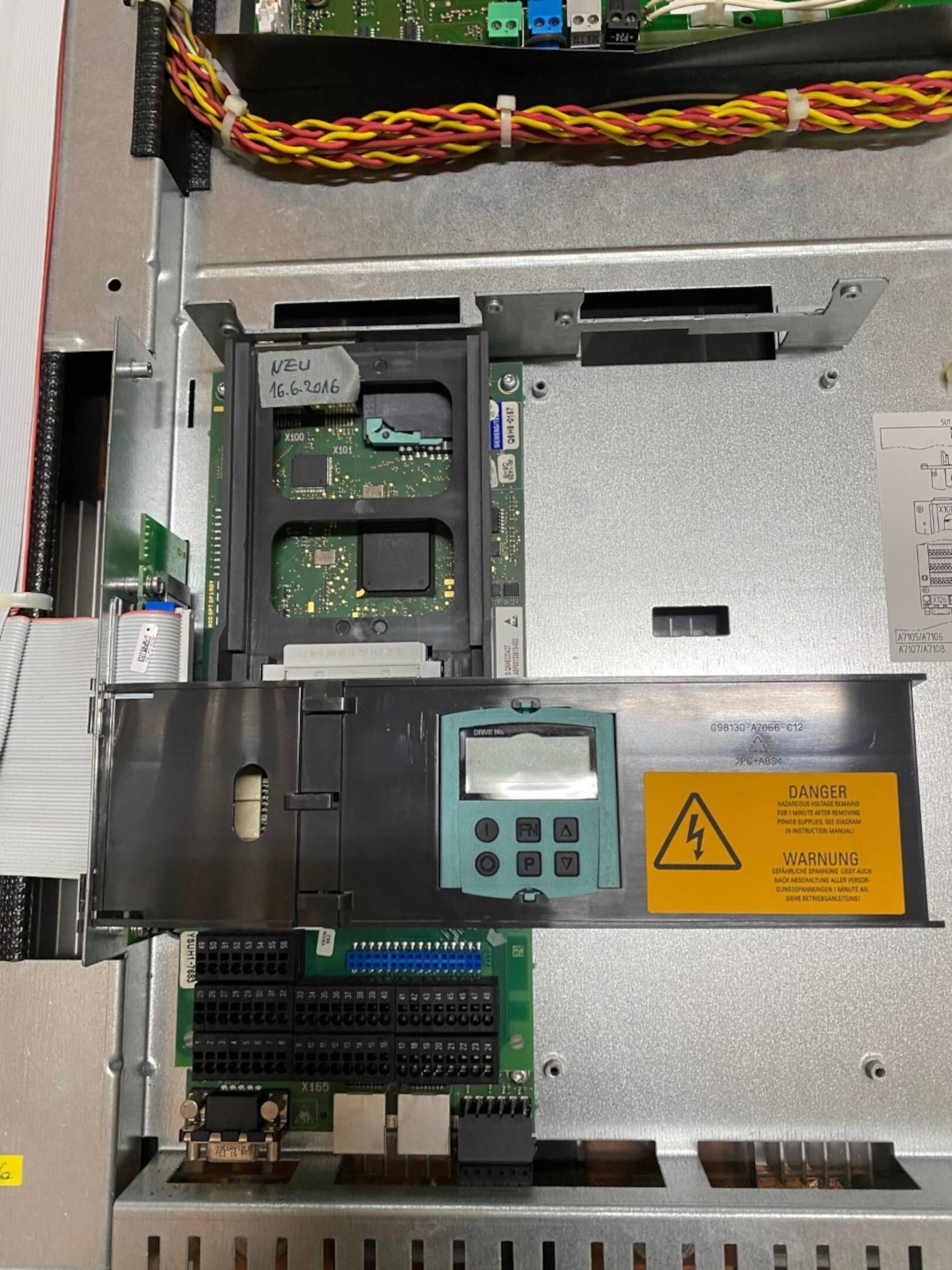 Siemens sinamics DCM DC-Converter 6RA8096-4MS22-0AA0-Z