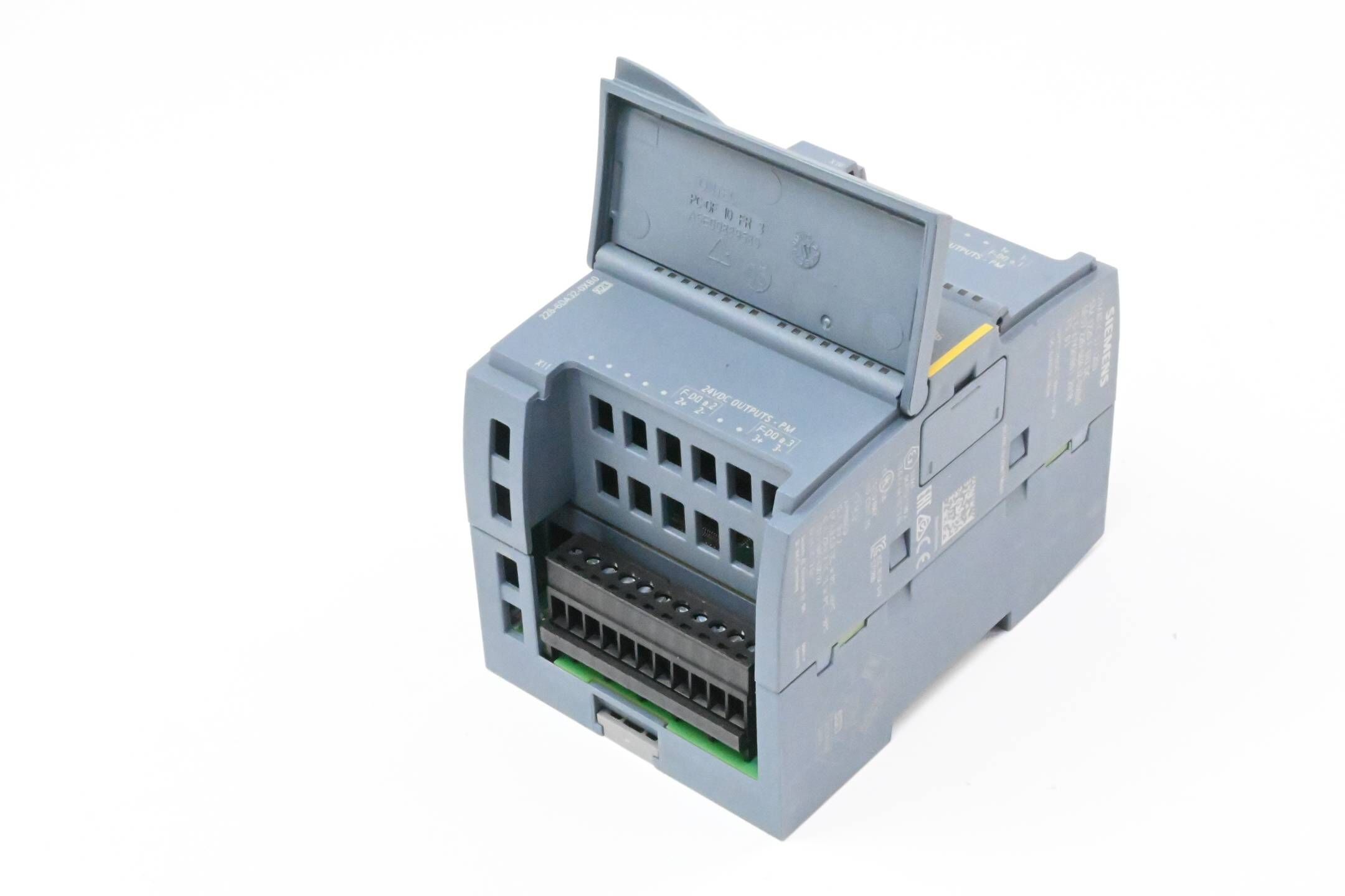 Siemens Simatic S7-1200 SM 1226 6ES7226-6DA32-0XB0 ( 6ES72 26-6DA32-0XB0 )