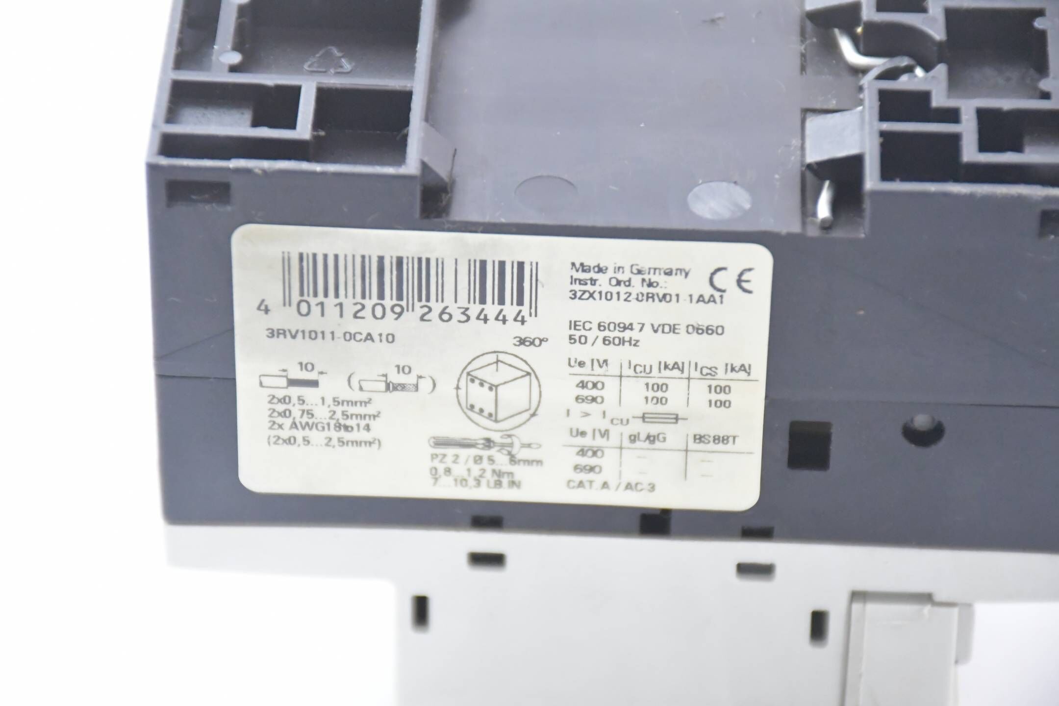 Siemens Leistungsschalter 3RV1011-0CA10 ( 3RV1 011-0CA10 )