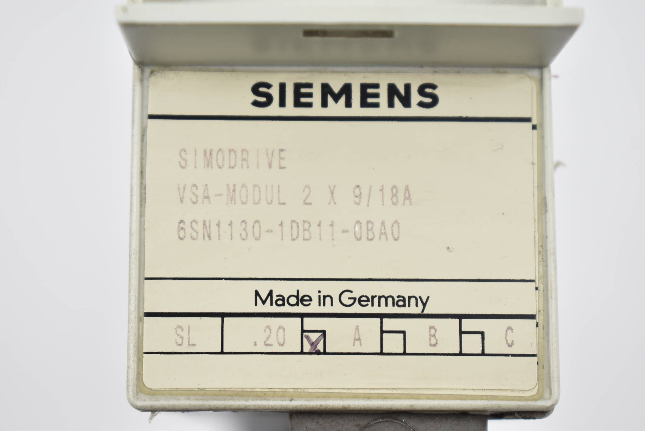 Siemens Simodrive 611-D Vorschubm. 6SN1130-1DB11-0BA0 ( 6SN1 130-1DB11-0BA0 ) A