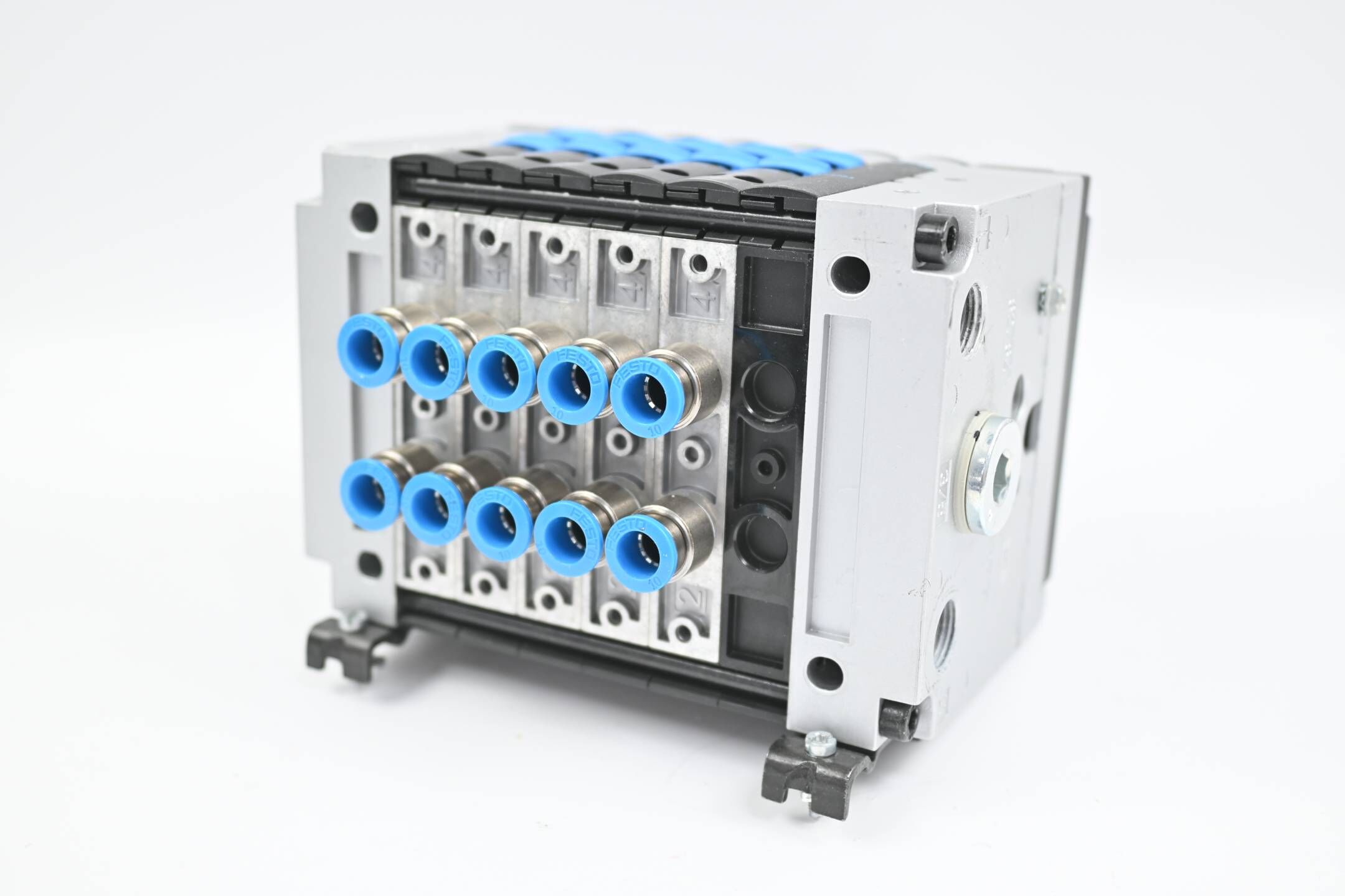 Festo Ventilinsel CPV18-VI 18220 + 18208 + 5x 185886 + 163283