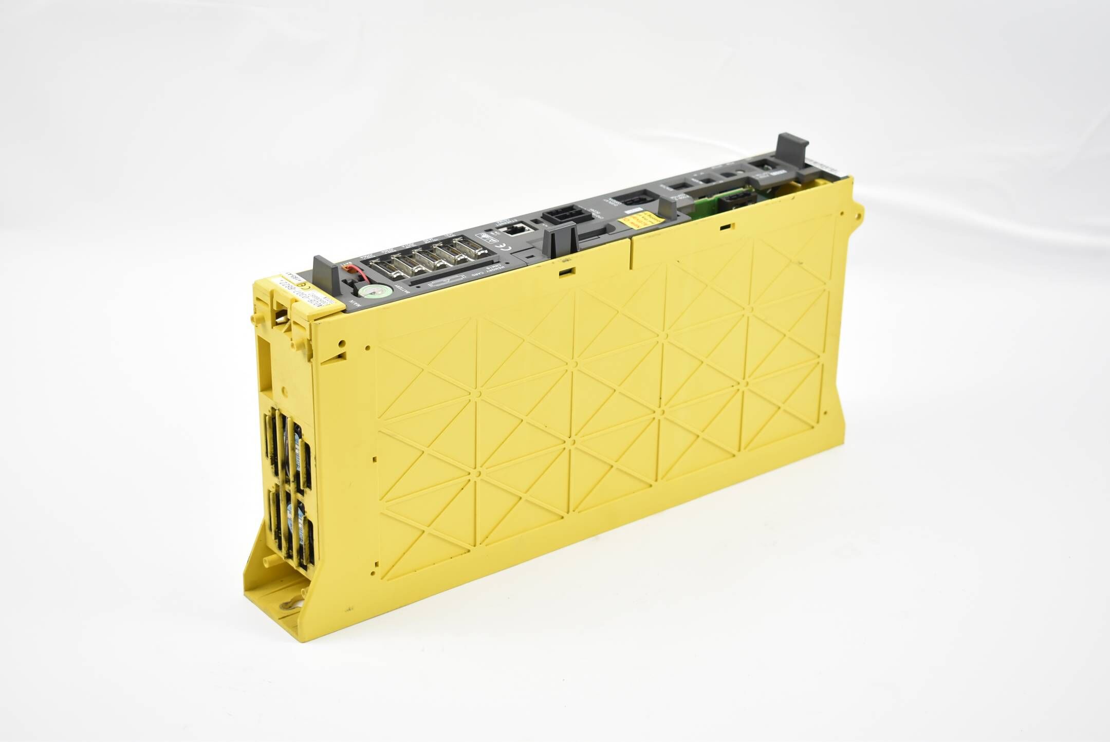 Fanuc Series 310i-A A02B-0307-B822 + A16B-3200-0521/04C