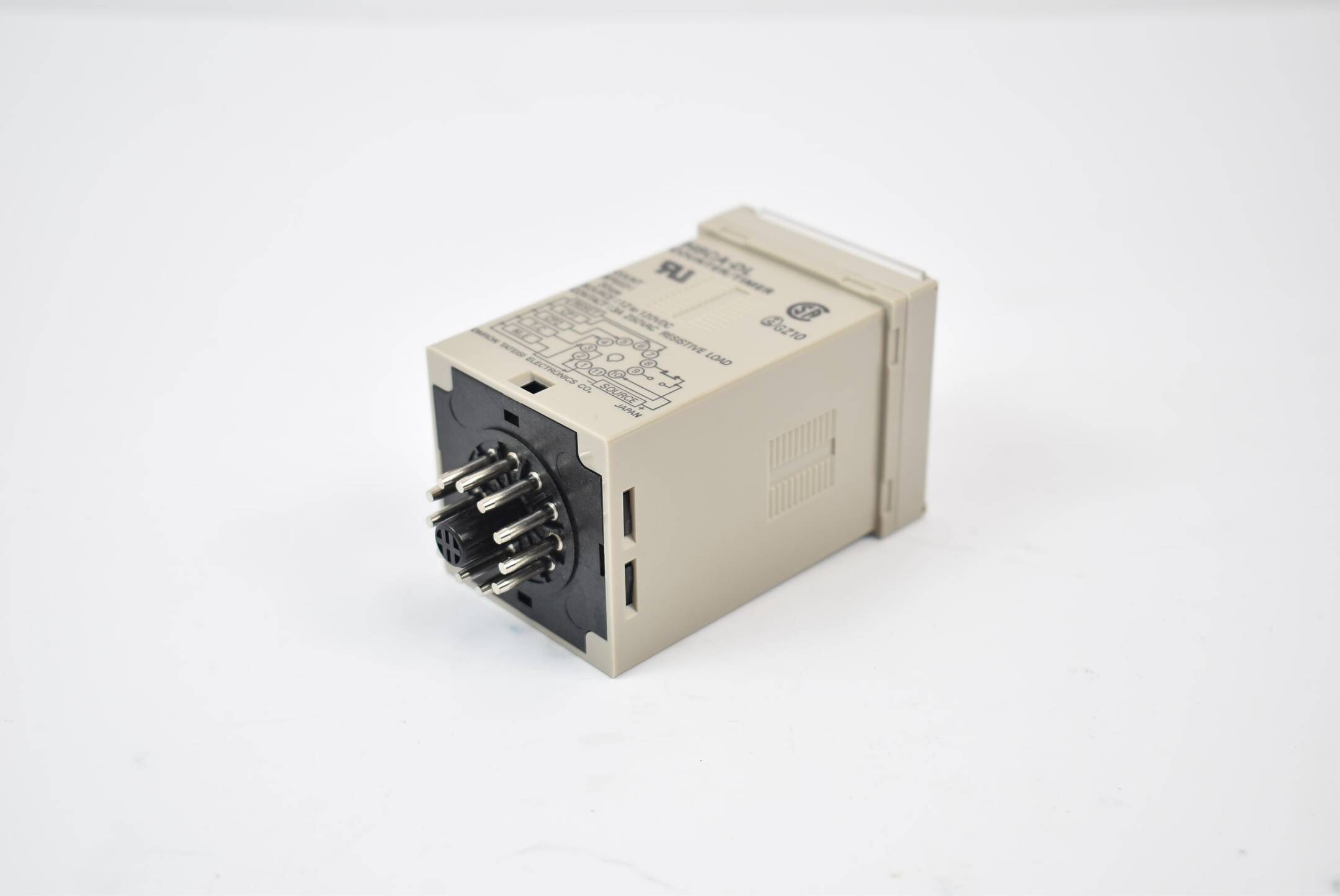 Omron Counter/Timer H8CA-DL Count 999999 Time 9999.99s to 99999.9h 12 to 120 VDC