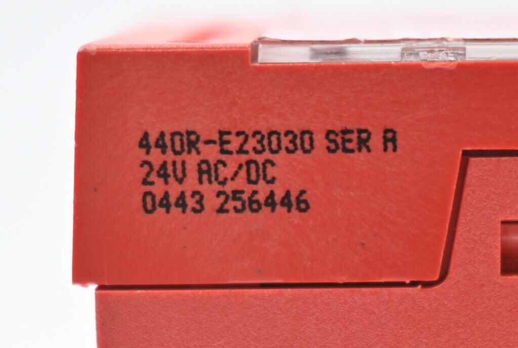 Allen-Bradley MSR8T Sicherheitsrelais 440R-E23030