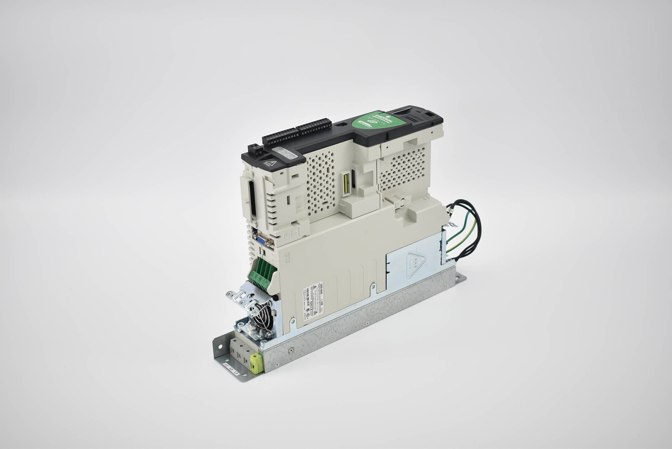 Emerson Unidrive SP0404 ( 3098-0008 ) 1,1kW + Drive Card 2214-4246-03