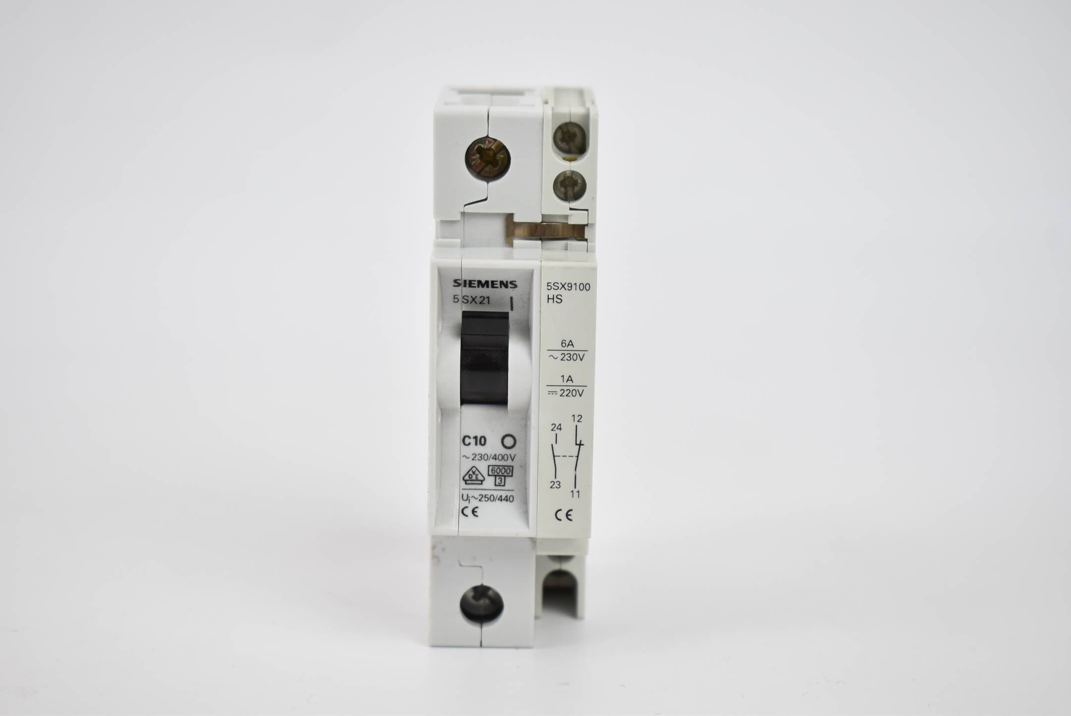 Siemens Leistungsschutzschalter 277VAC 5SX21 C10 inkl. 5SX9100