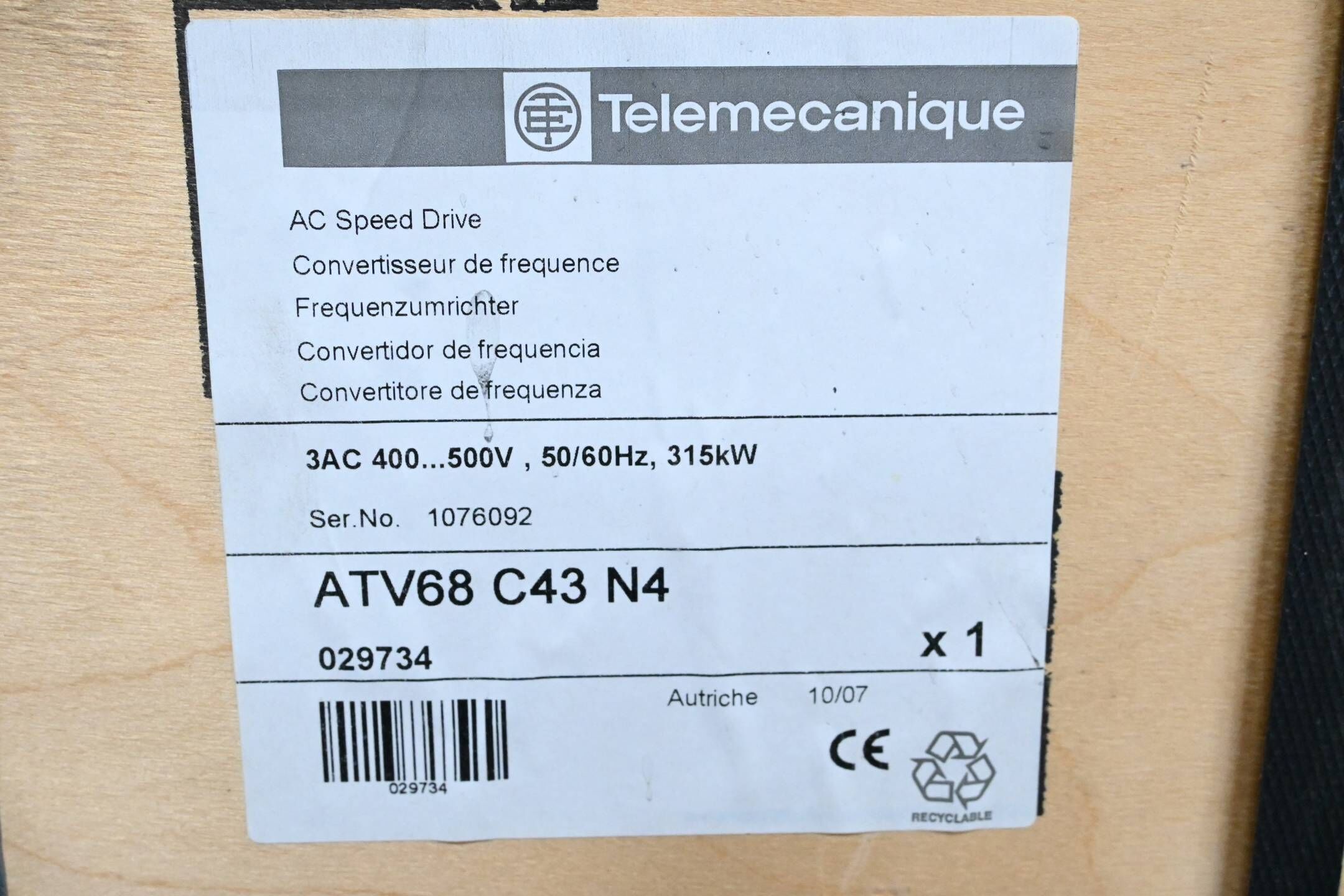 Schneider Telemecanique Frequenzumrichter ATV68 C43 N4 / ATV68C43N4 029734 400kW