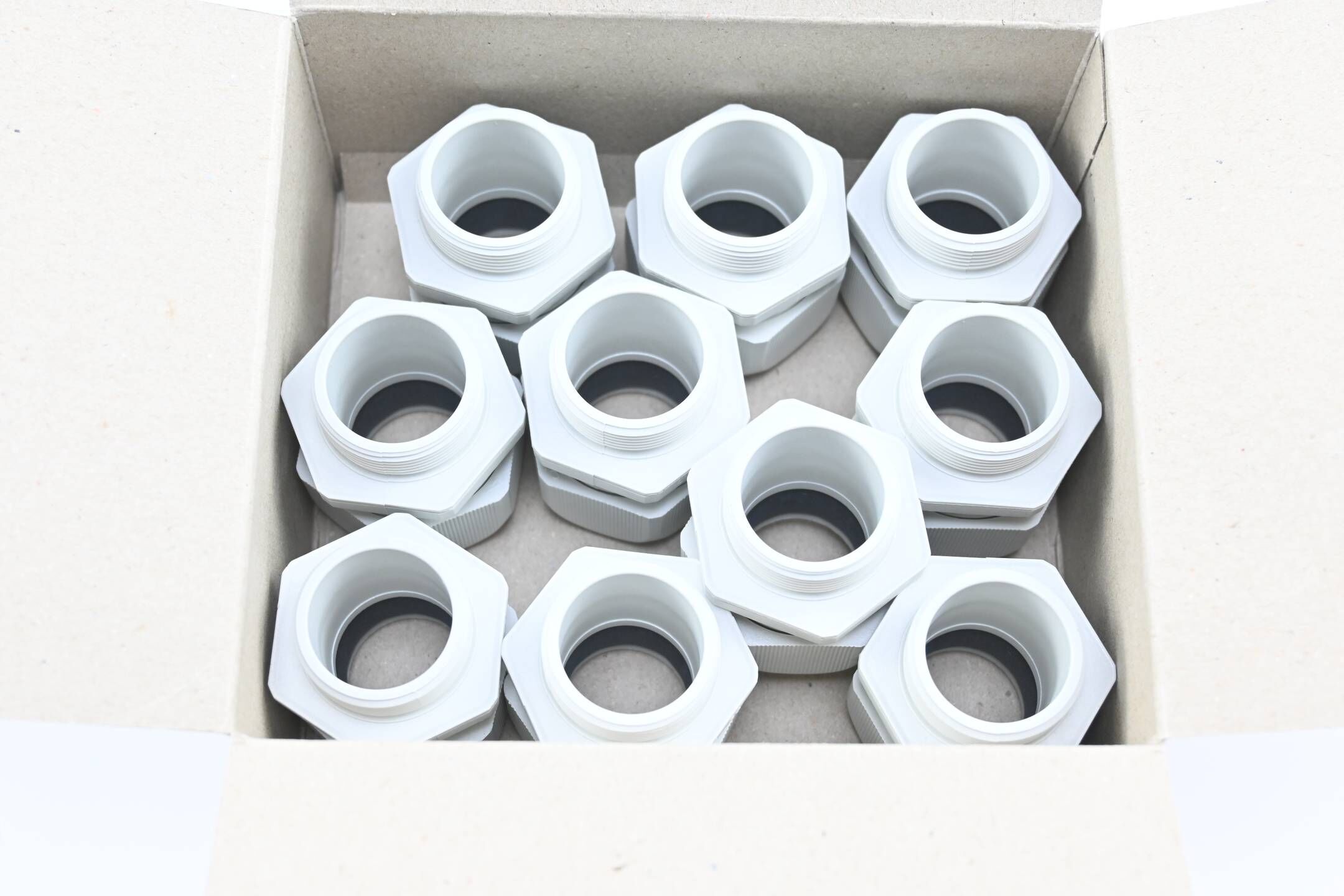 Niedax Kleinhuis 10 STÜCK IPON-Kabelverschraubung integ. lichtgrau ( 1234M3201 )