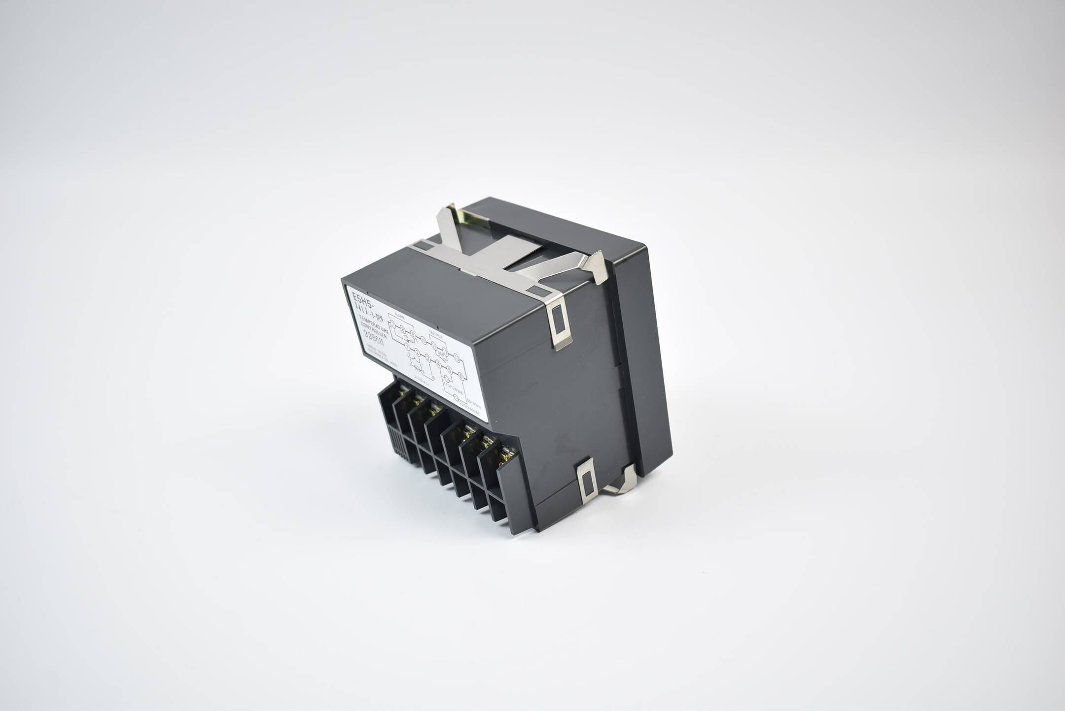 Omron Temperature Controller E5H5-S41J-1-DIN 0-400°C AC 110/120/220/240 V