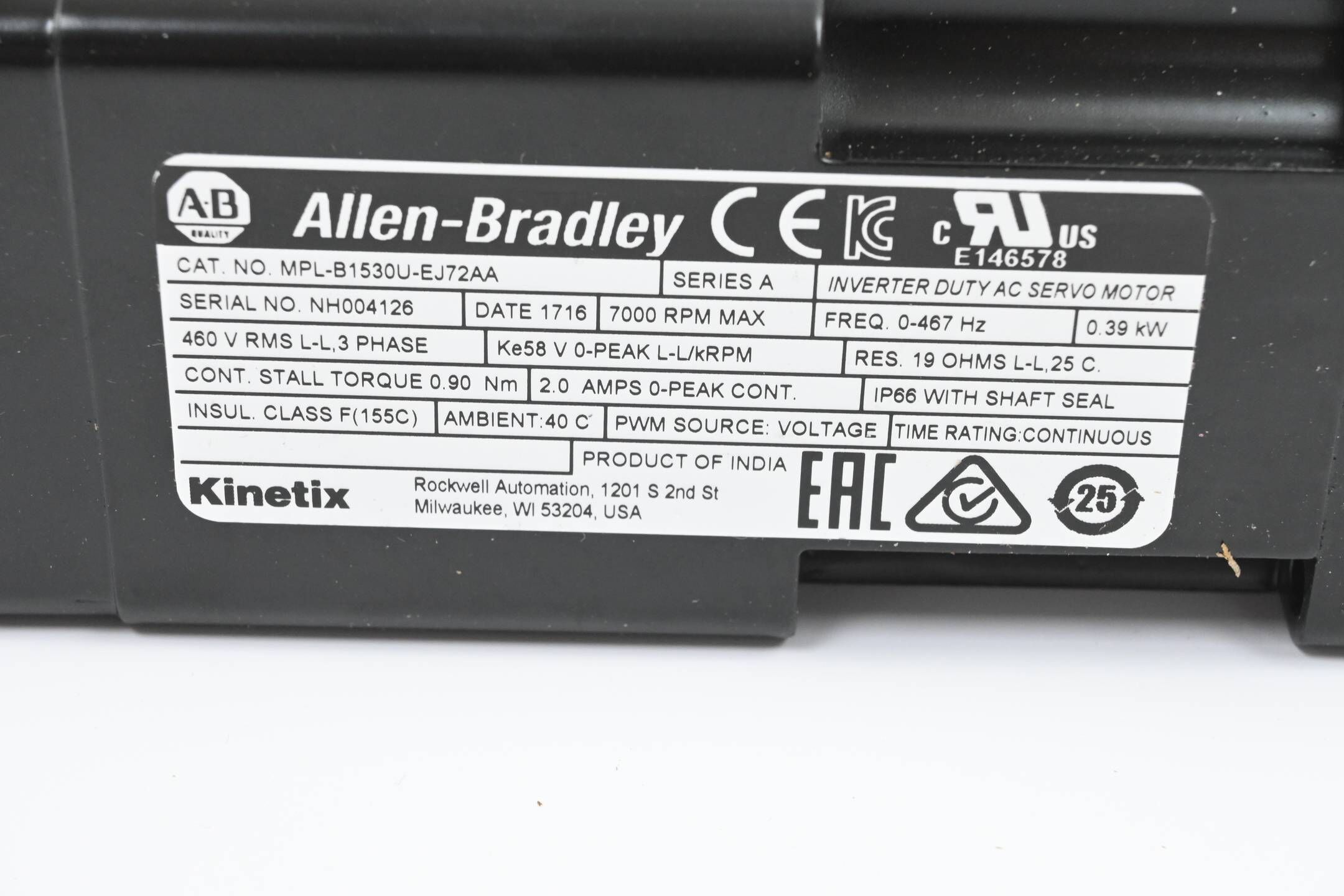 Allen Bradley AC Servo Motor MPL-B1530U-EJ72AA