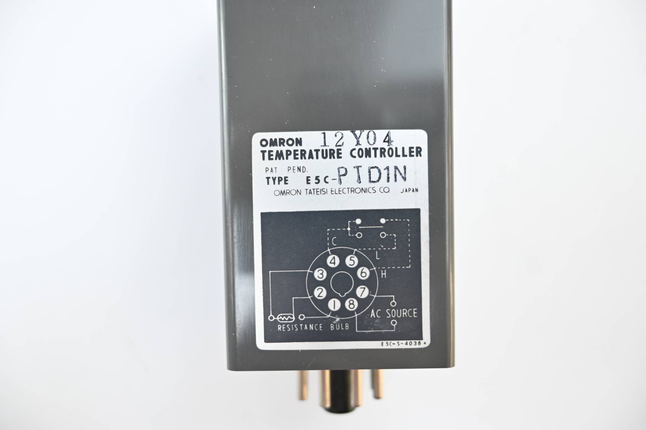 Omron Temperatur Controller 0-100 °C 220VAC E5C-PTDIN ( E5C-PTD1N )