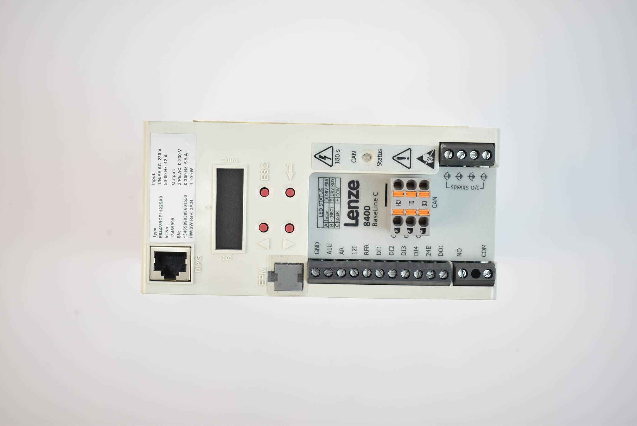 Lenze Inverter Drives 8400 BaseLine C E84AVBCE1122SX0XX3A34 ( 1,10kW )