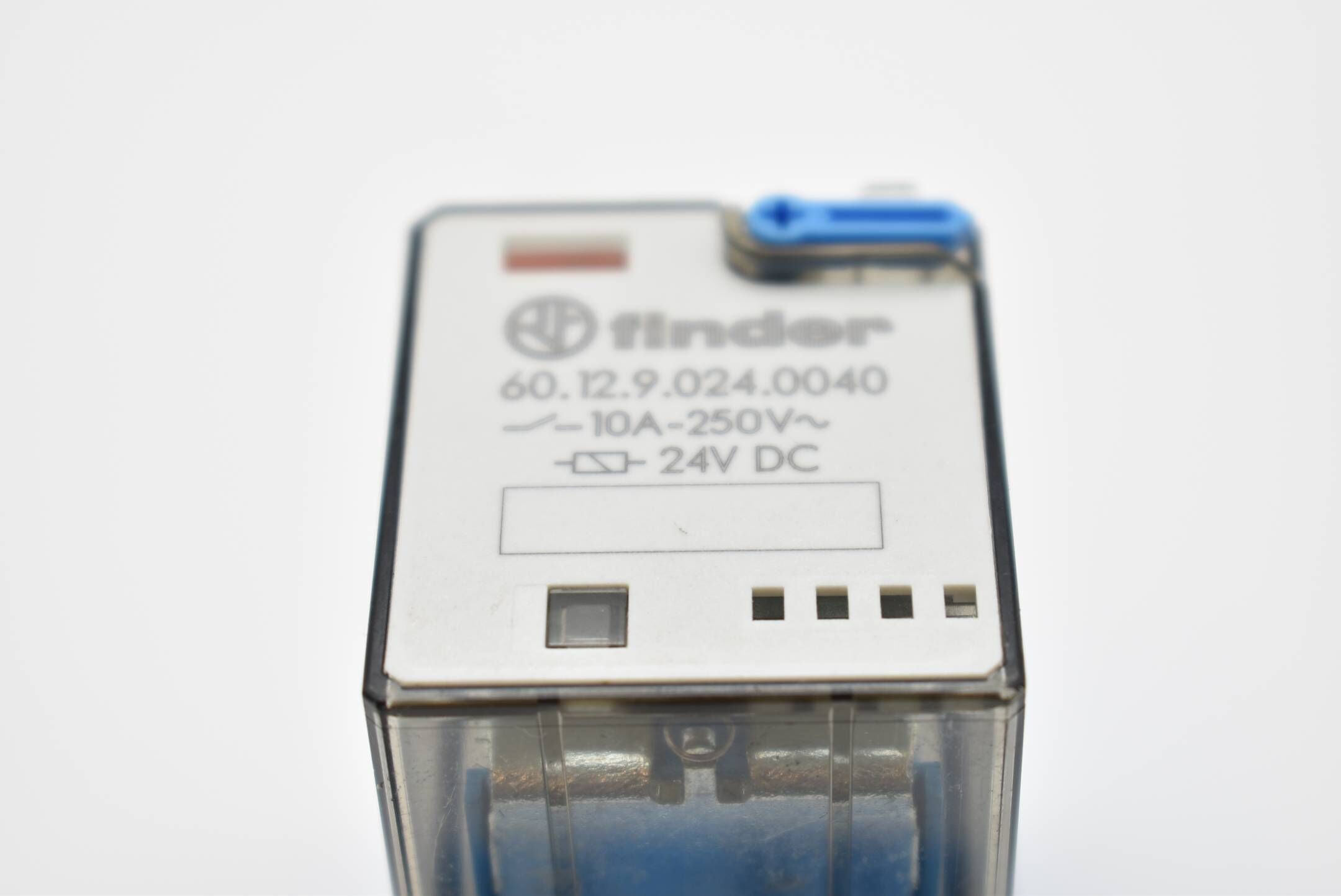 Finder Relaisfassung 90.02 inkl. 60.12.9.024.0040