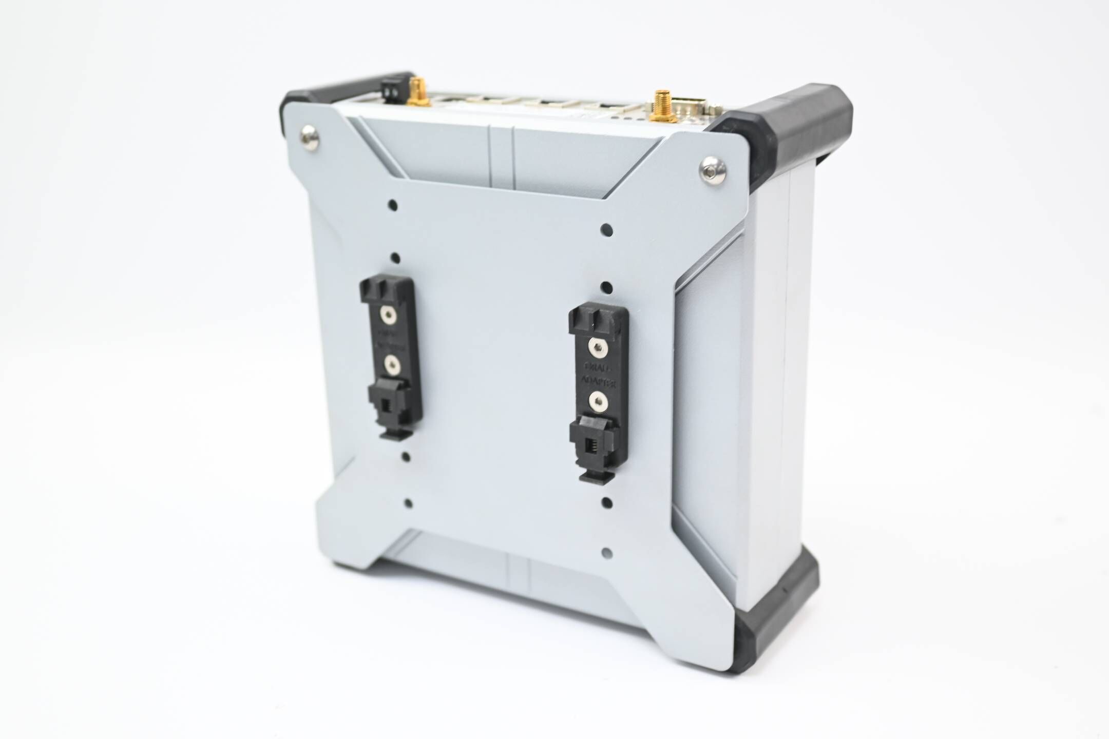 Symmedia SP/1 Plug & Work Box