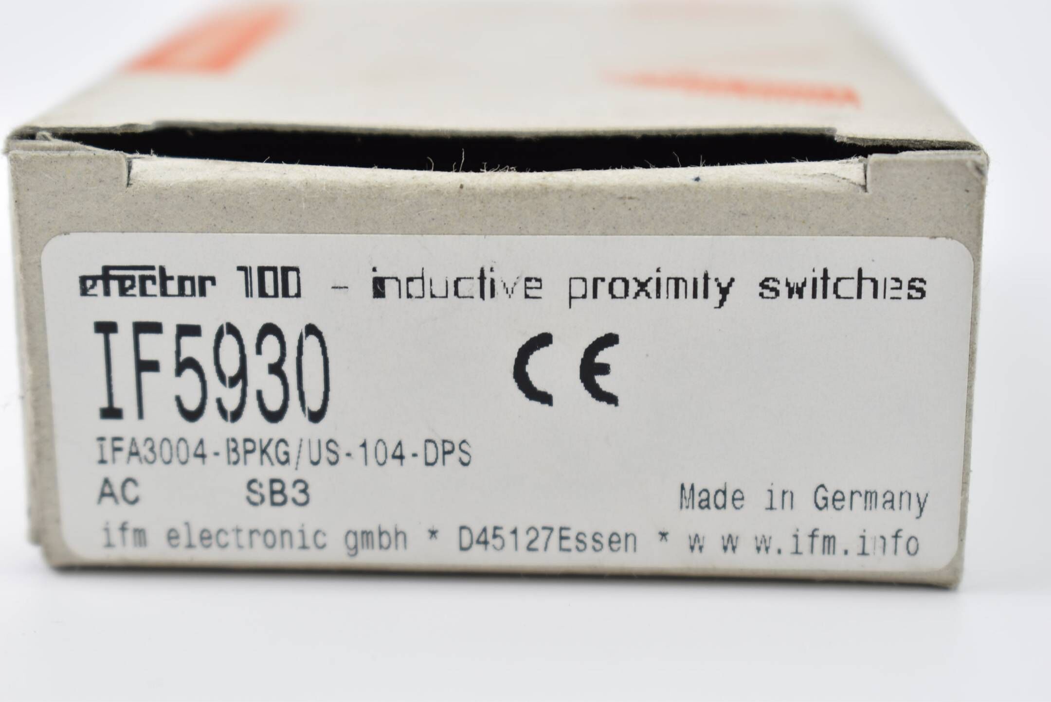 IFM efector 100 IF5930 ( IFA3004-BPKG/US-104-DPS )