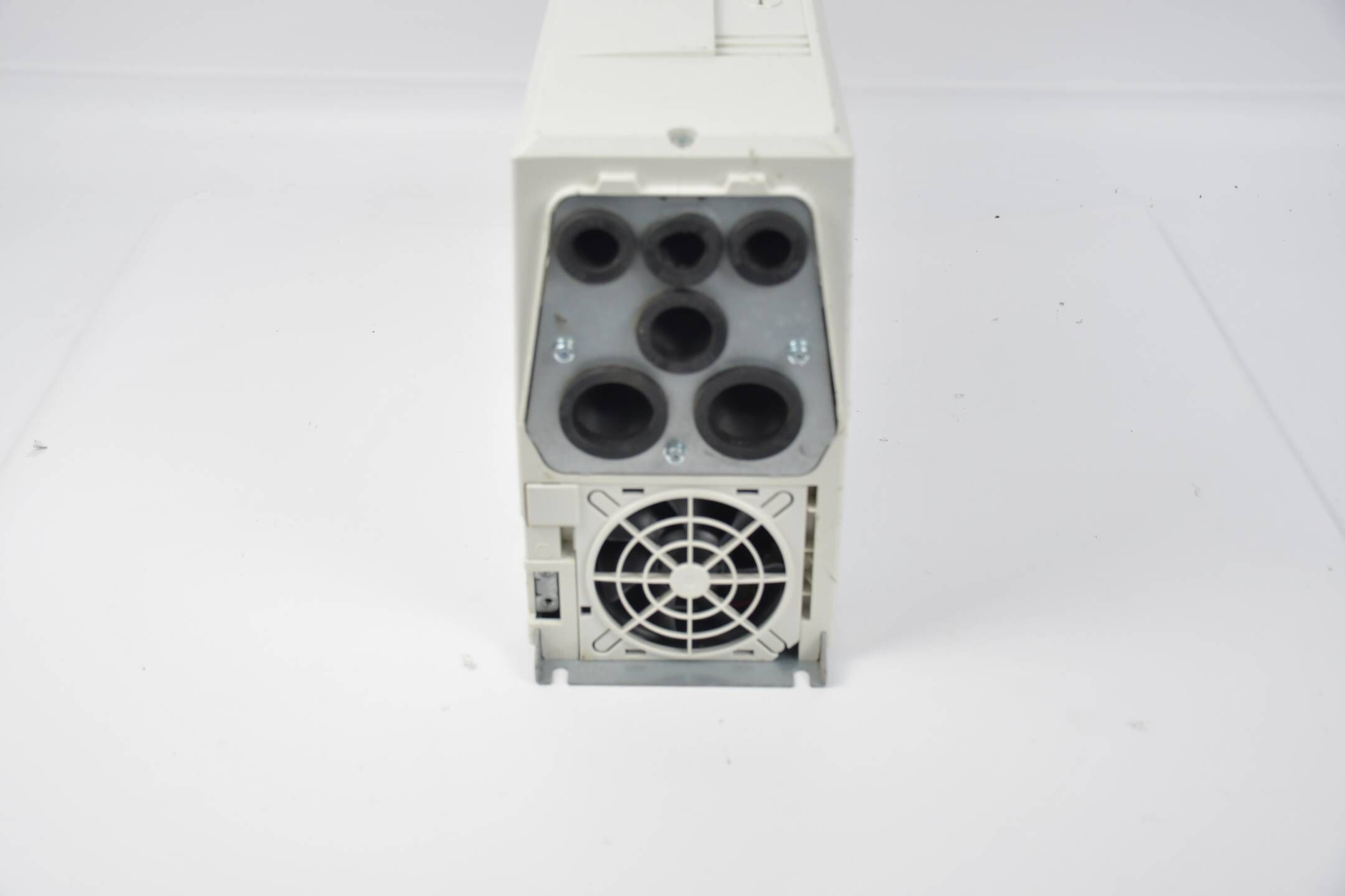 ABB Frequenzumrichter ACH580-01-025A-4