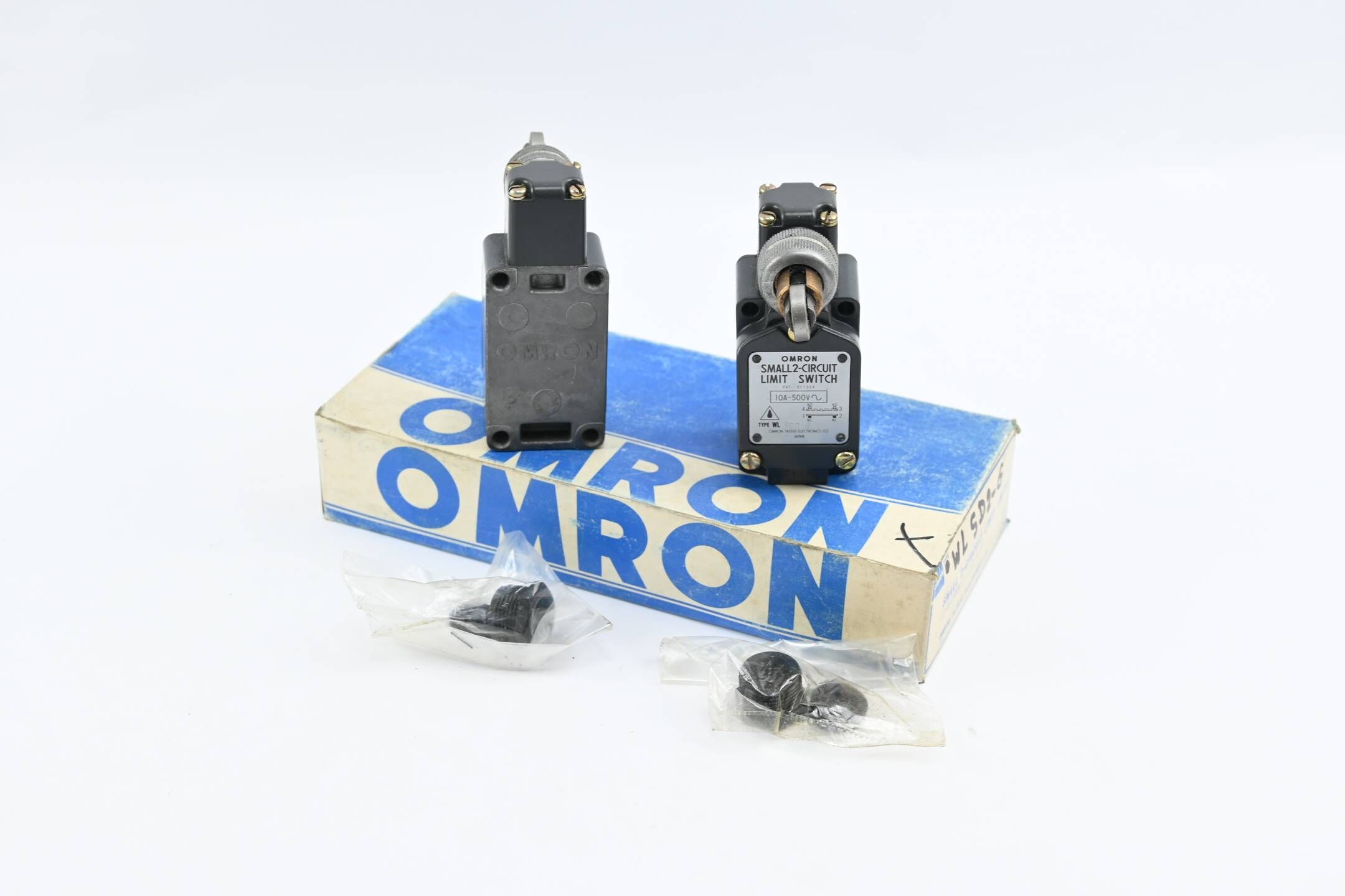 Omron 2 Stück Small2-Cicuit Limit Switch WLSD2-G
