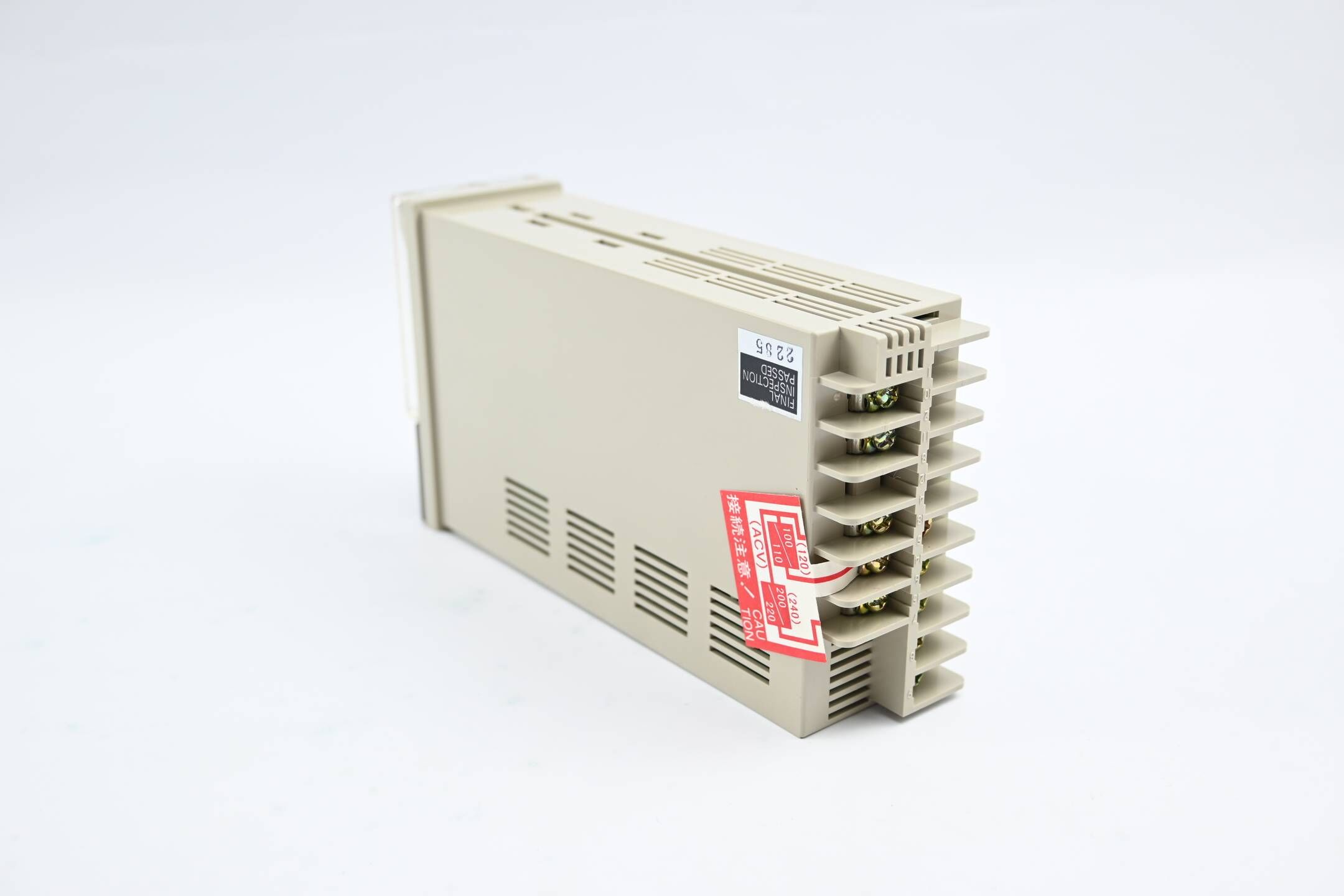 Omron Temperatur Controller 0-399°C 110/120/220/240 VAC ( E5E4-R90K-DIN )