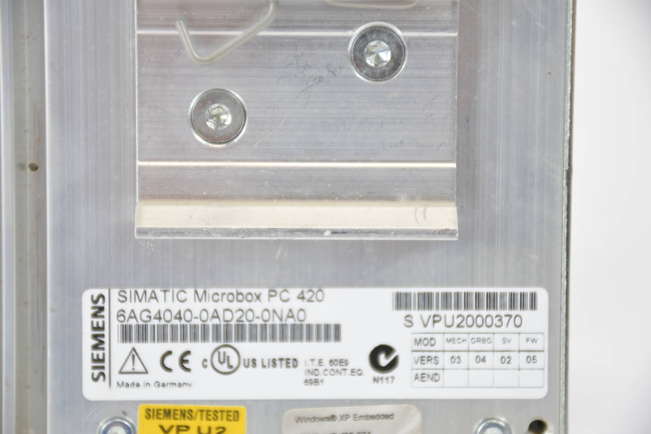 Siemens simatic microbox PC 420 6AG4040-0AD20-0NA0 ( 6AG4 040-0AD20-0NA0 )