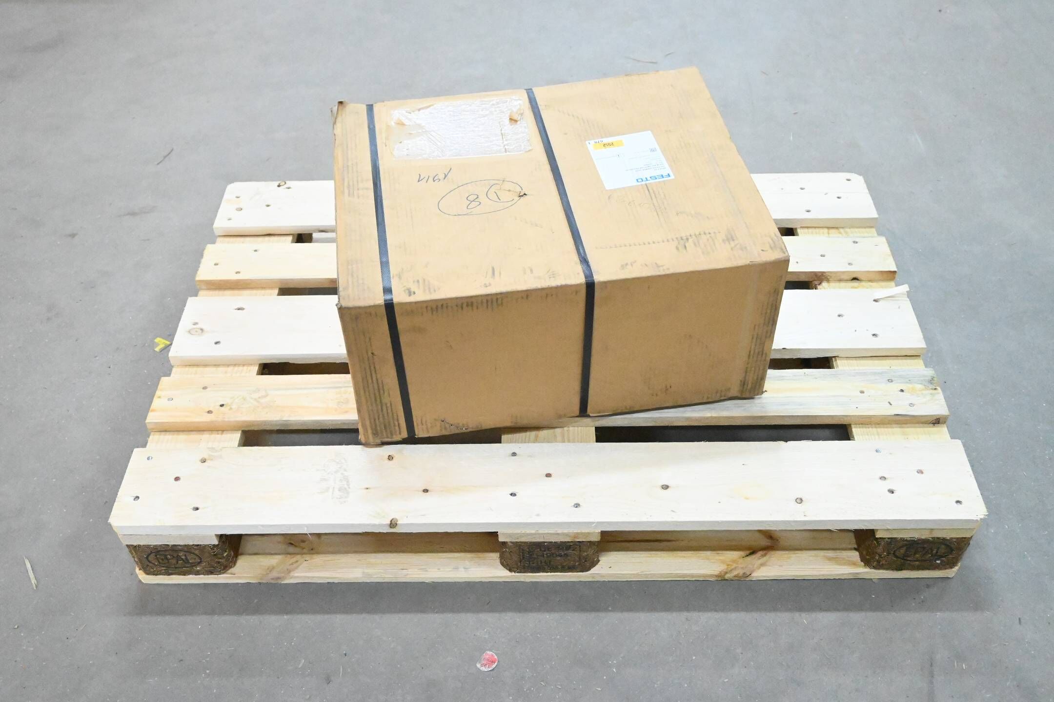 Festo VTSA-F-FB ( 50E-F13GEQPNMKB-S+GS 45P-N-XP2-SNPP-3AK-EEGGLL+P1 ) 547965