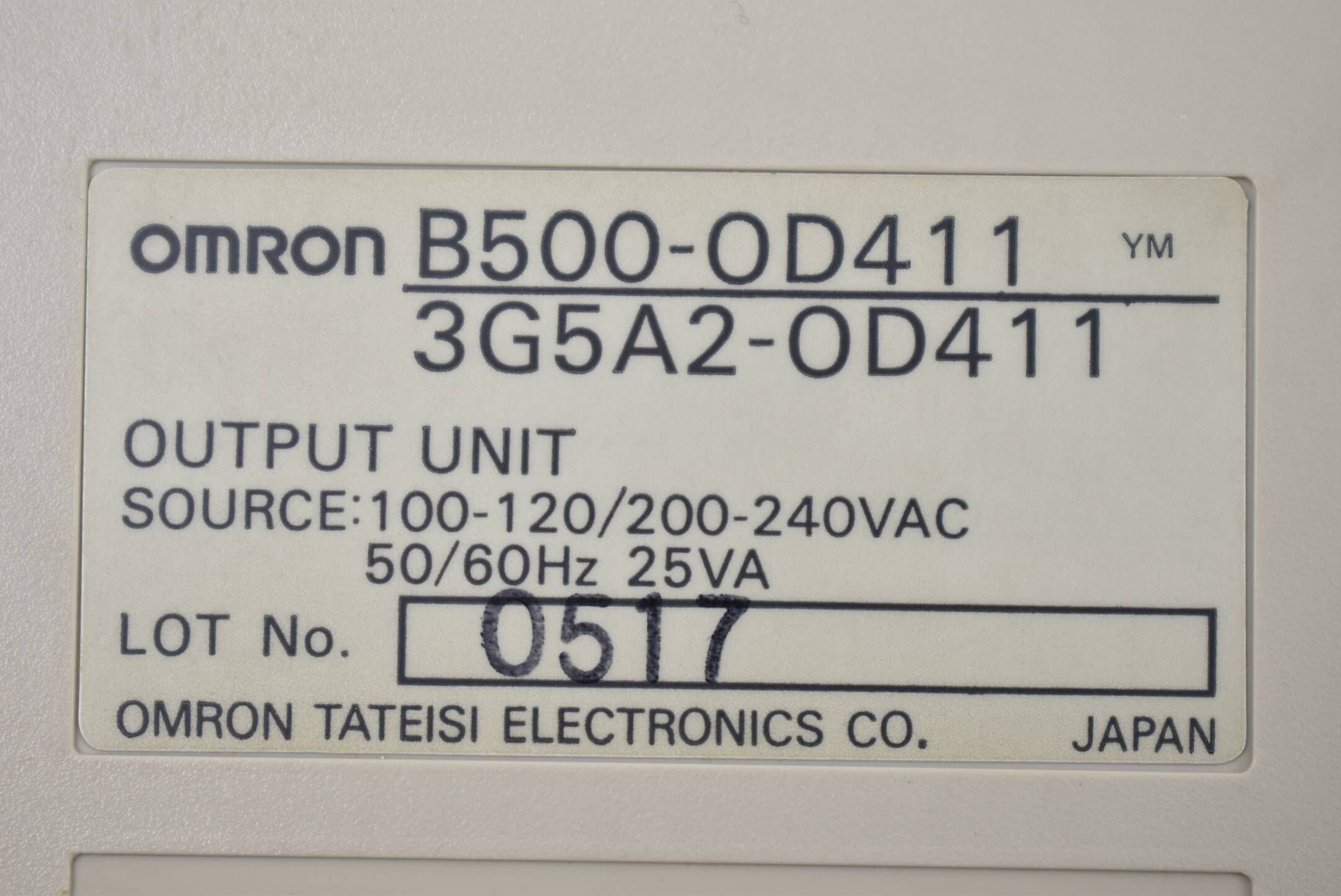 Omron Ausgangsmodul B500-OD411 ( 3G5A2-OD411 ) 0517 / B500-0D411