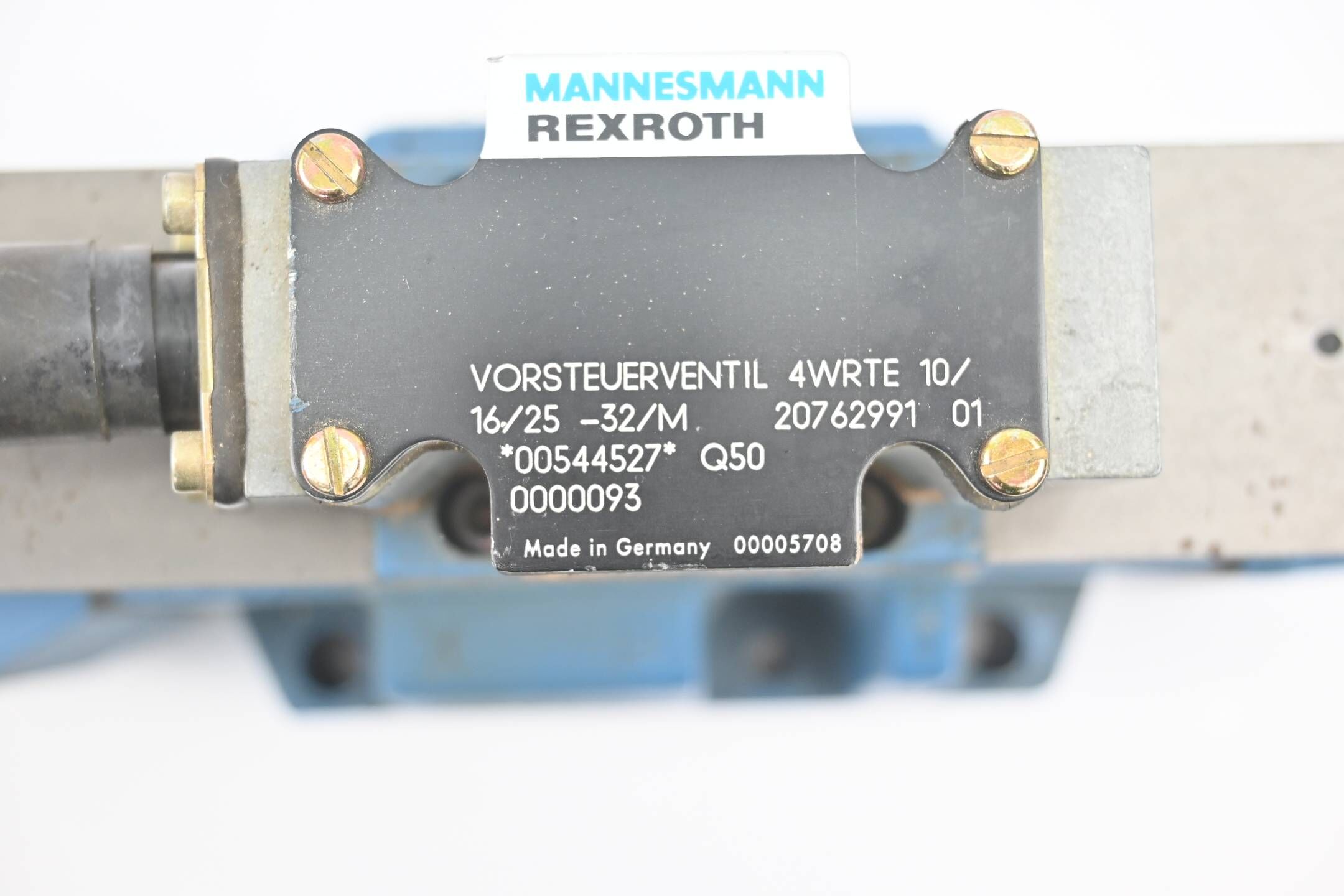 Rexroth 4WRTE 16 E125L-32/6BG24EZ31/M + 4WRTE 10/16/25-32/M inkl. 4WRTE 16-31/.