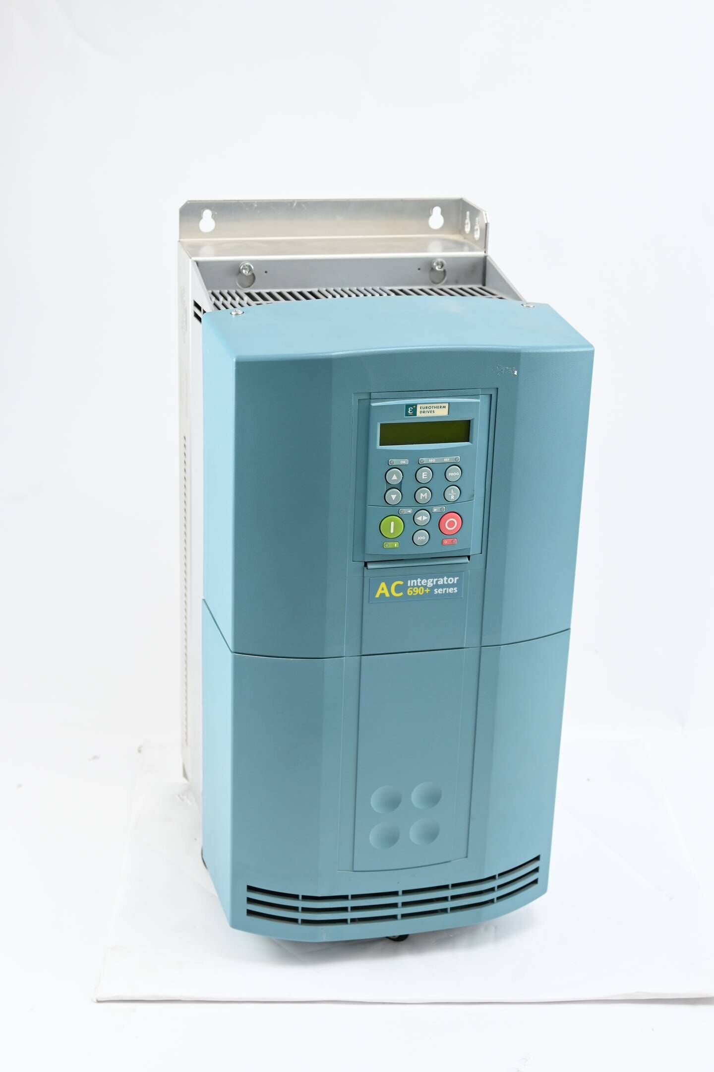 Eurotherm Drive AC integrator 690+ series 690P/0220/400/0010/GR/0/0/0/0/B0/0/0 