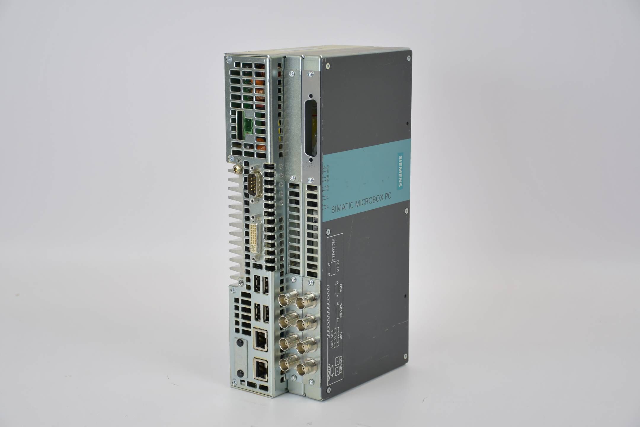 Siemens simatic microbox PC 420 6AG4040-0AD20-0NA0 ( 6AG4 040-0AD20-0NA0 )