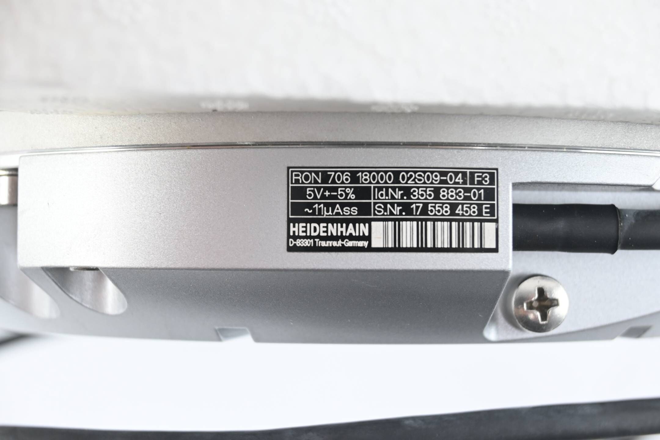 Heidenhain Drehgeber RON 706 18000 02S09-04 ( 355 883-01 ) 355883-01