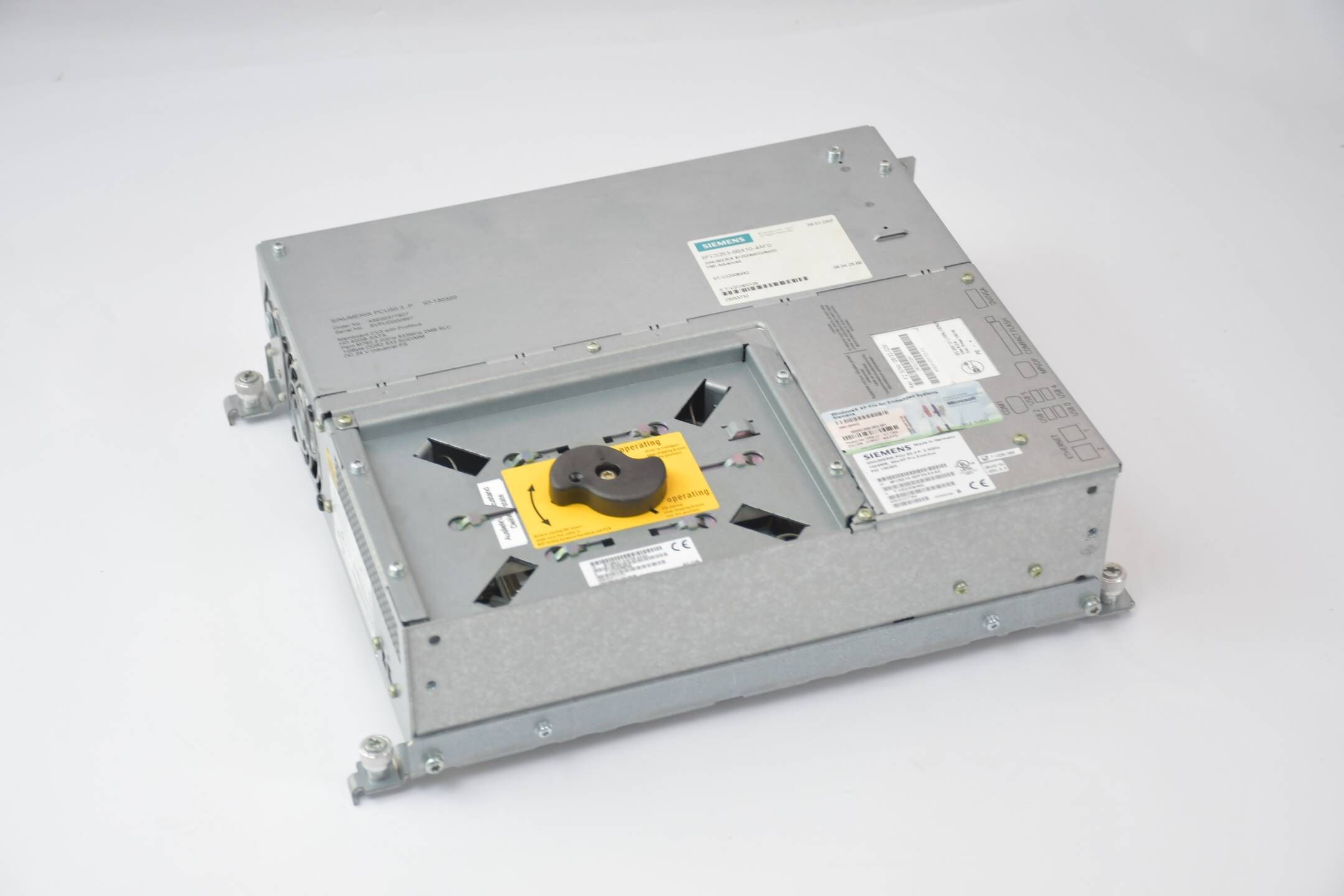 Siemens Sinumerik PCU 50.3-P 6FC5210-0DF33-2AA0 / 6FC5 210-0DF33-2AA0 Ver. B