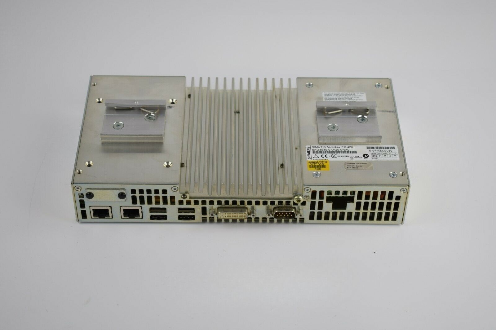 Siemens simatic Microbox PC 420 6AG4 040-0AA20-0NA0 ( 6AG4040-0AA20-0NA0 )