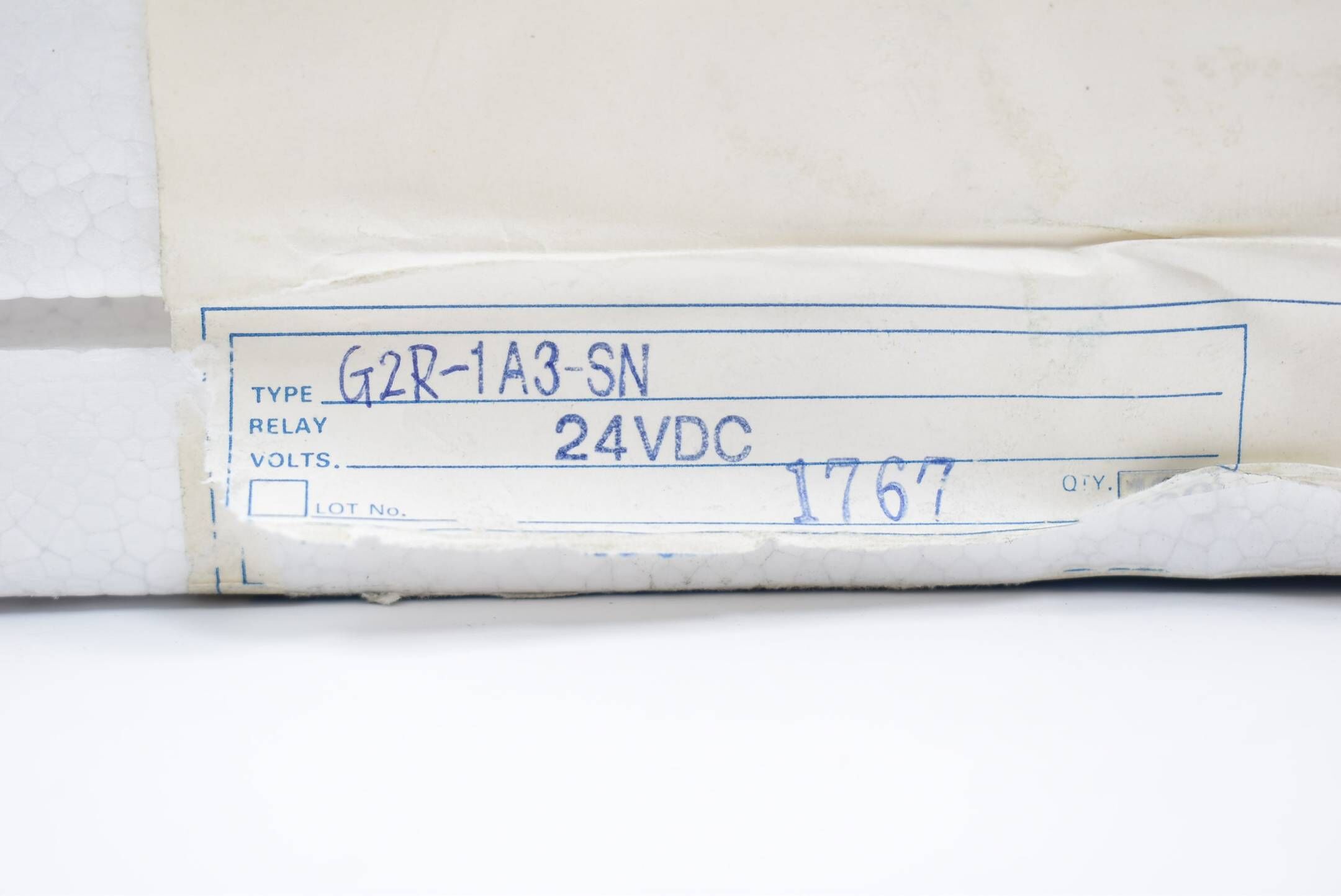 Omron 100 Stück Relay 24 VDC ( G2R-1A3-SN )