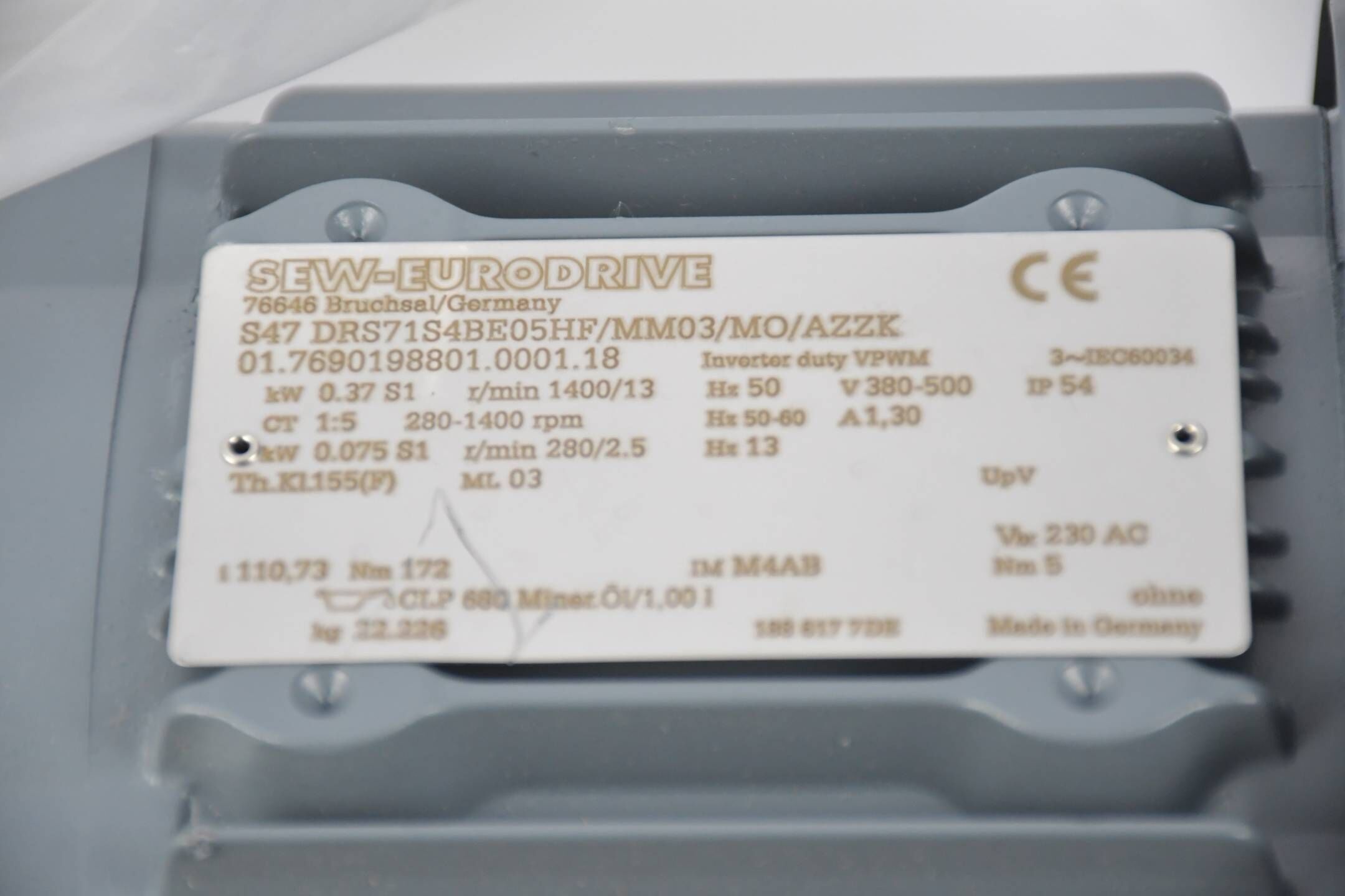 SEW Getriebemotor S47 DRS71S4BE05HF/MM03/MO/AZZK ( 01.7690198801.0001.18 )