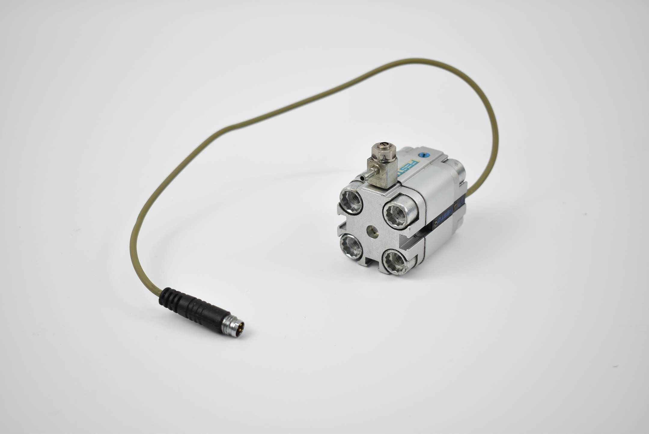 Festo Kompaktzylinder Pneumatik AEVU-20-10-P-A ( 156941 ) 10bar + 150865