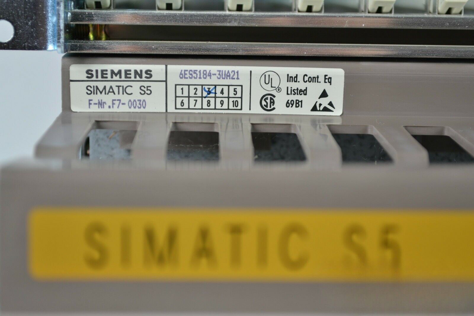 Siemens simatic S5 Rack & Power Supply 6ES5988-3NA11 & 6ES5184-3UA21