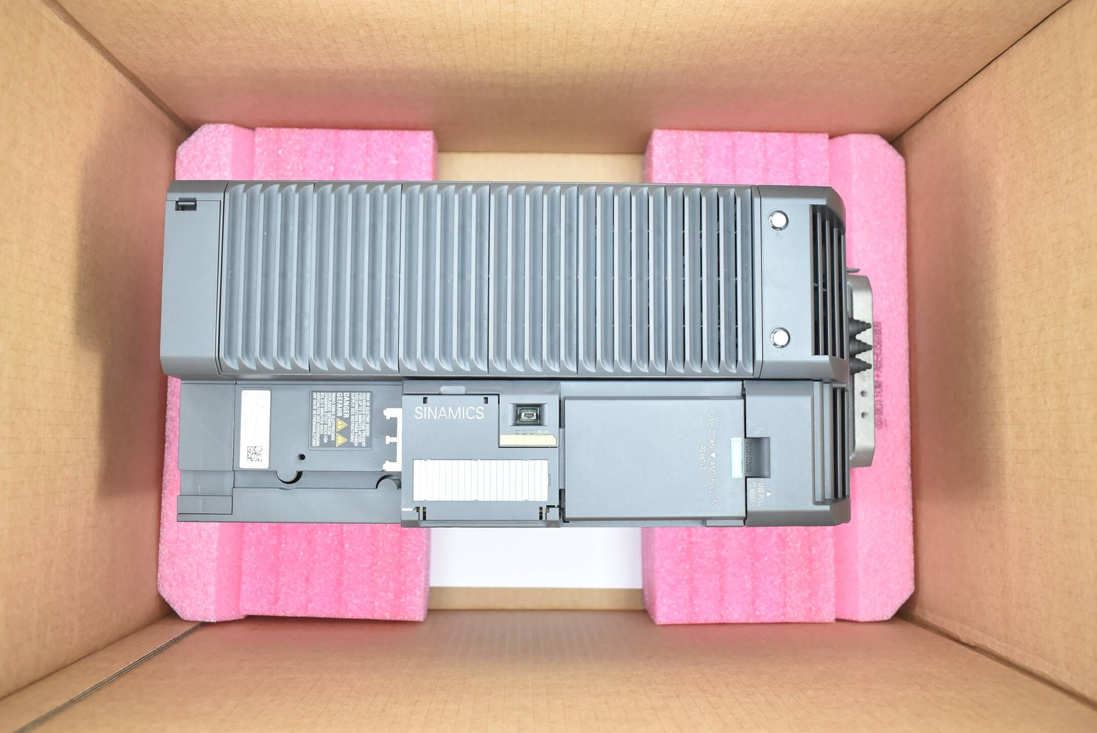 Siemens sinamics G120C 6SL3 210-1KE24-4AF1 ( 6SL3210-1KE24-4AF1 ) E07 ( 22,0kW )