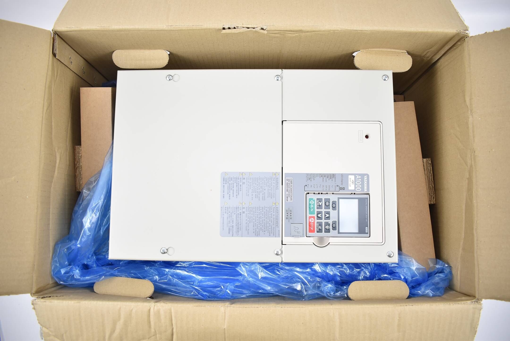 Yaskawa A1000 Frequenzumrichter CIMR-AC4A0072AAA ( Rev. D )