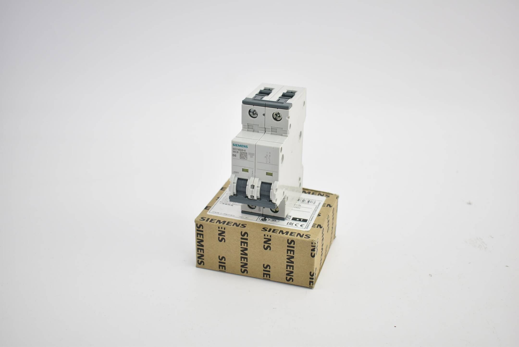 Siemens Leistungsschutzschalter 230 V 10kA 6 A 5SY4 506-6 ( 5SY4506-6 )