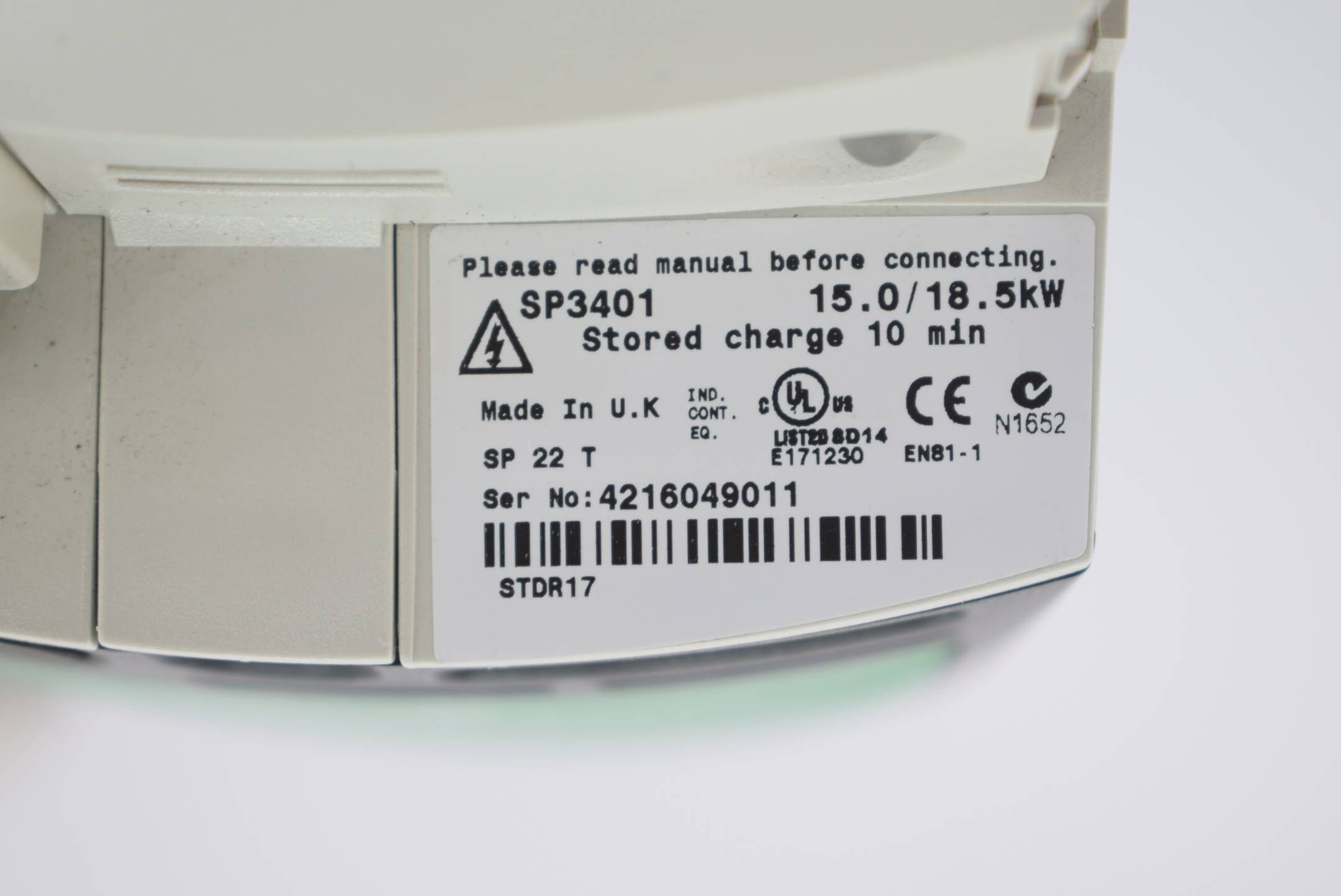 Emerson Control Techniques Unidrive SP3401 15/18kW Inkl. Netzfilter