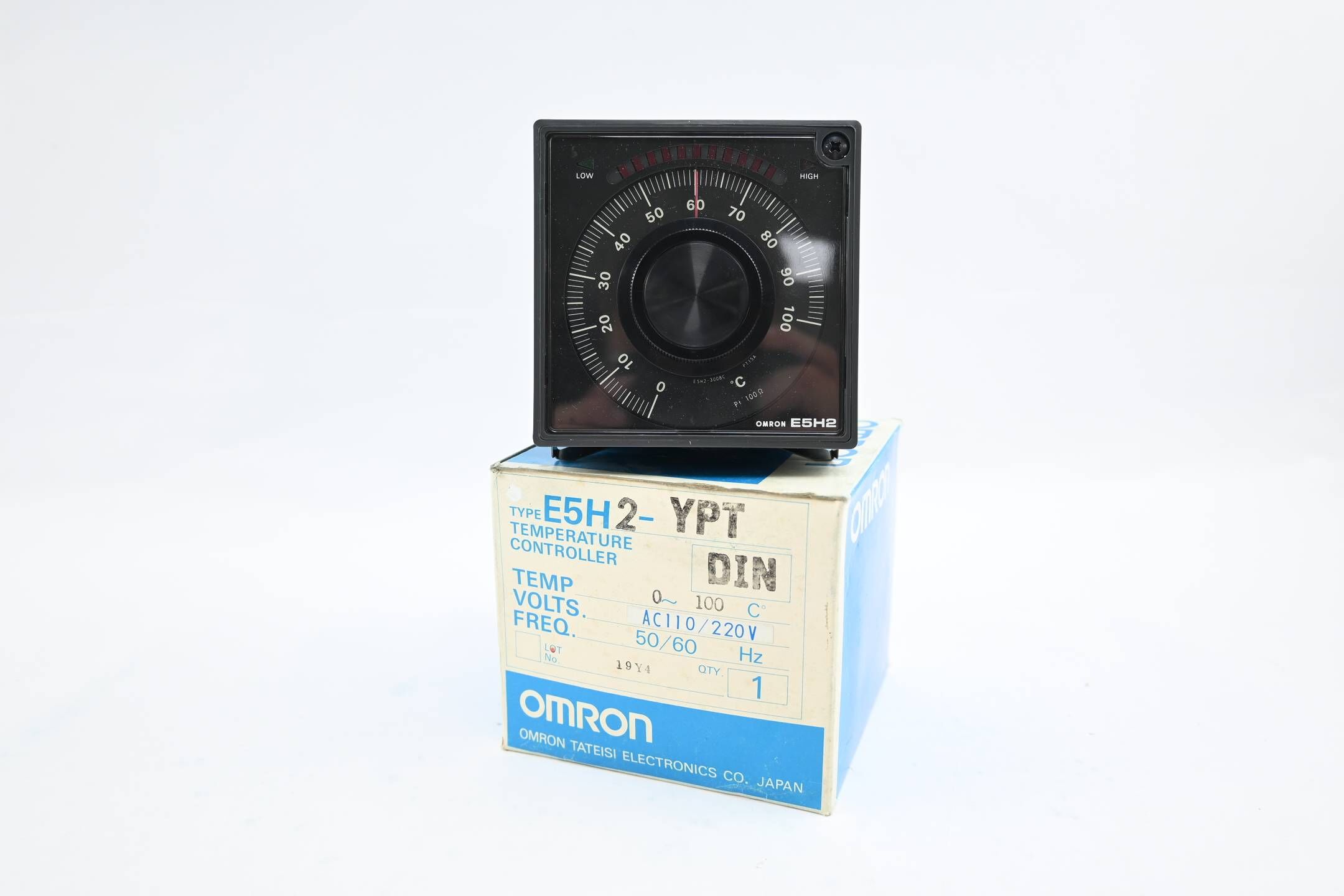 Omron Temperatur Controller 0-100°C 110/220VAC ( E5H2-YPT DIN )(E5H2-YPTDIN )