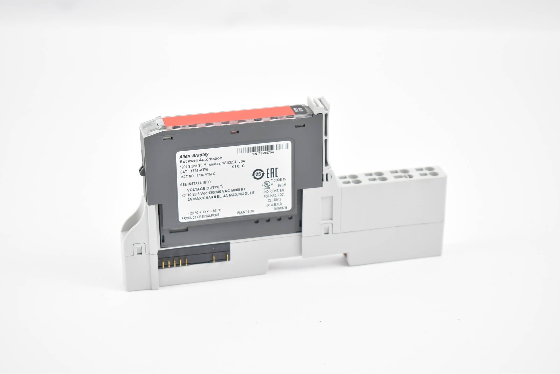 Allen-Bradley POINT I/O Terminal Base 1734-TOPS + Voltage Modul 1734-VTM