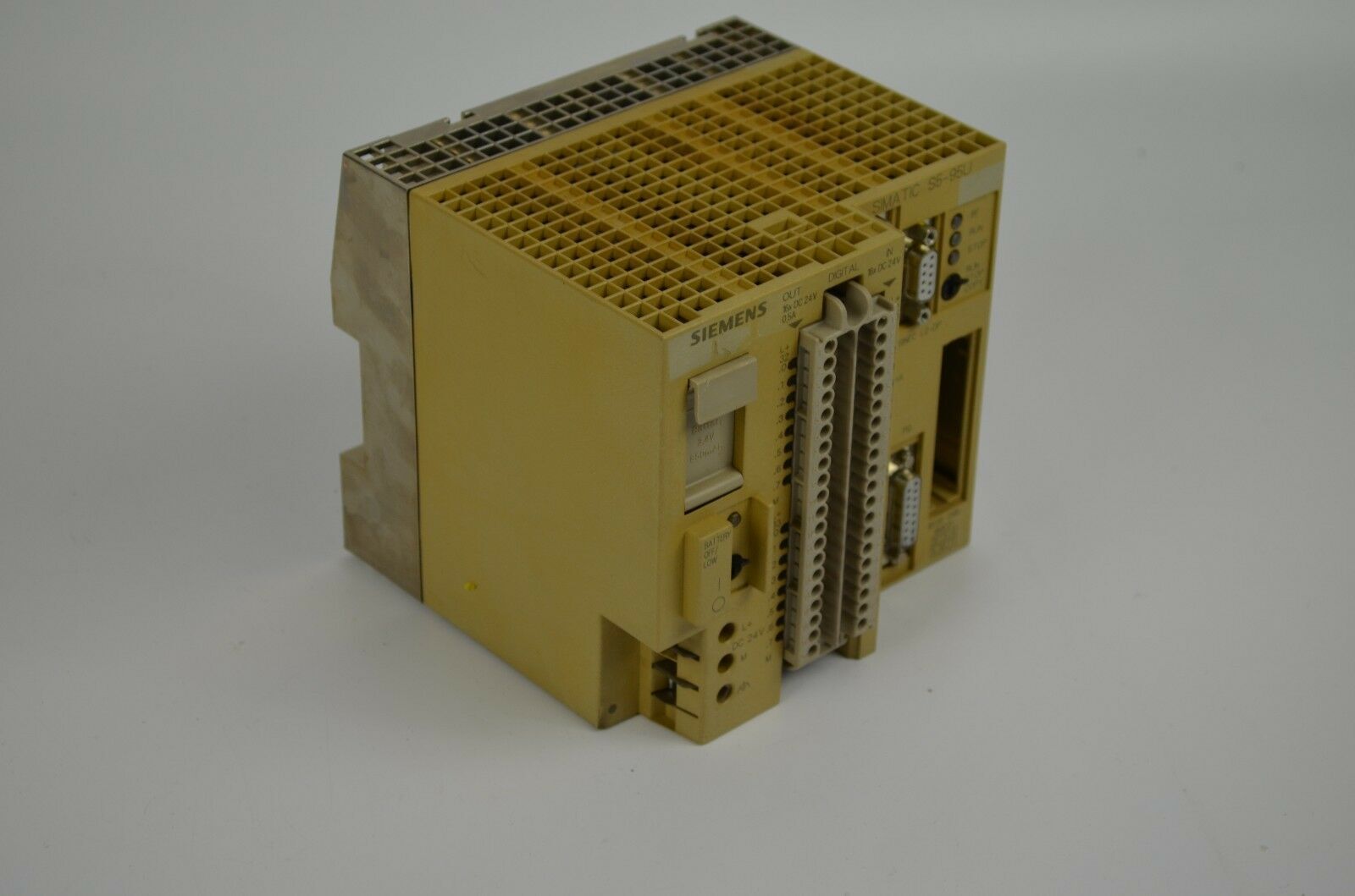 Siemens simatic S5-95U 6ES5 095-8ME01 ( 6ES5095-8ME01 ) E2