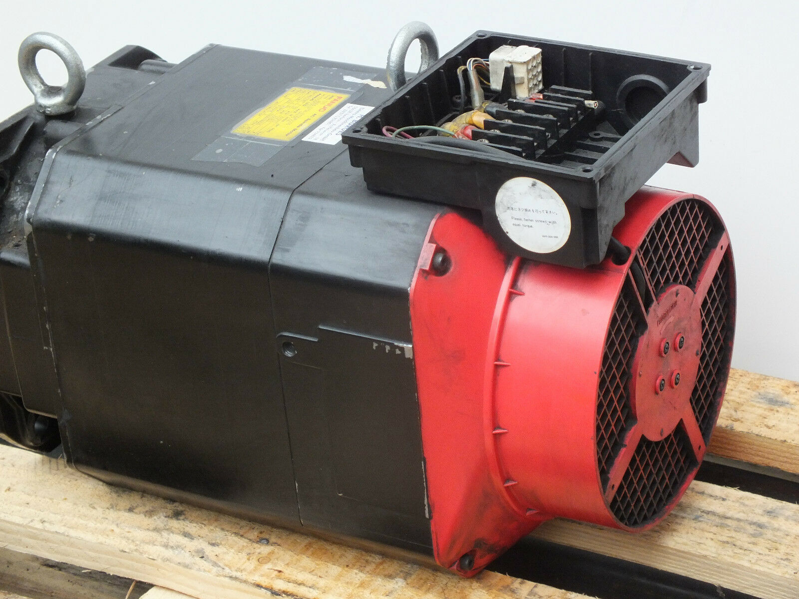Fanuc ac spindle motor model 12S Typ: A06B-0756-B100 ( A06B-0756-B100#0100 )