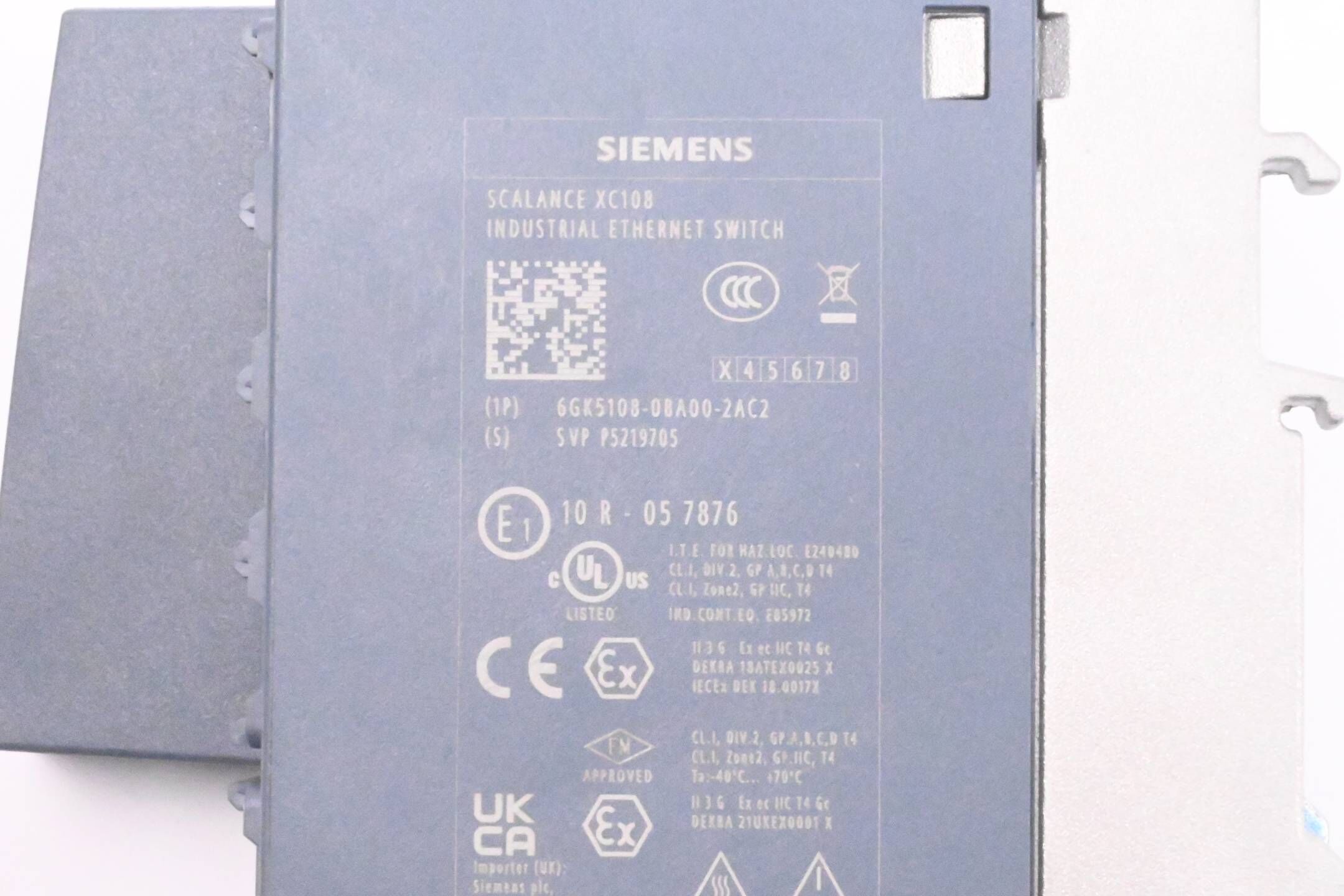 Siemens Scalance XC108 6GK5108-0BA00-2AC2 ( 6GK5 108-0BA00-2AC2 ) E3