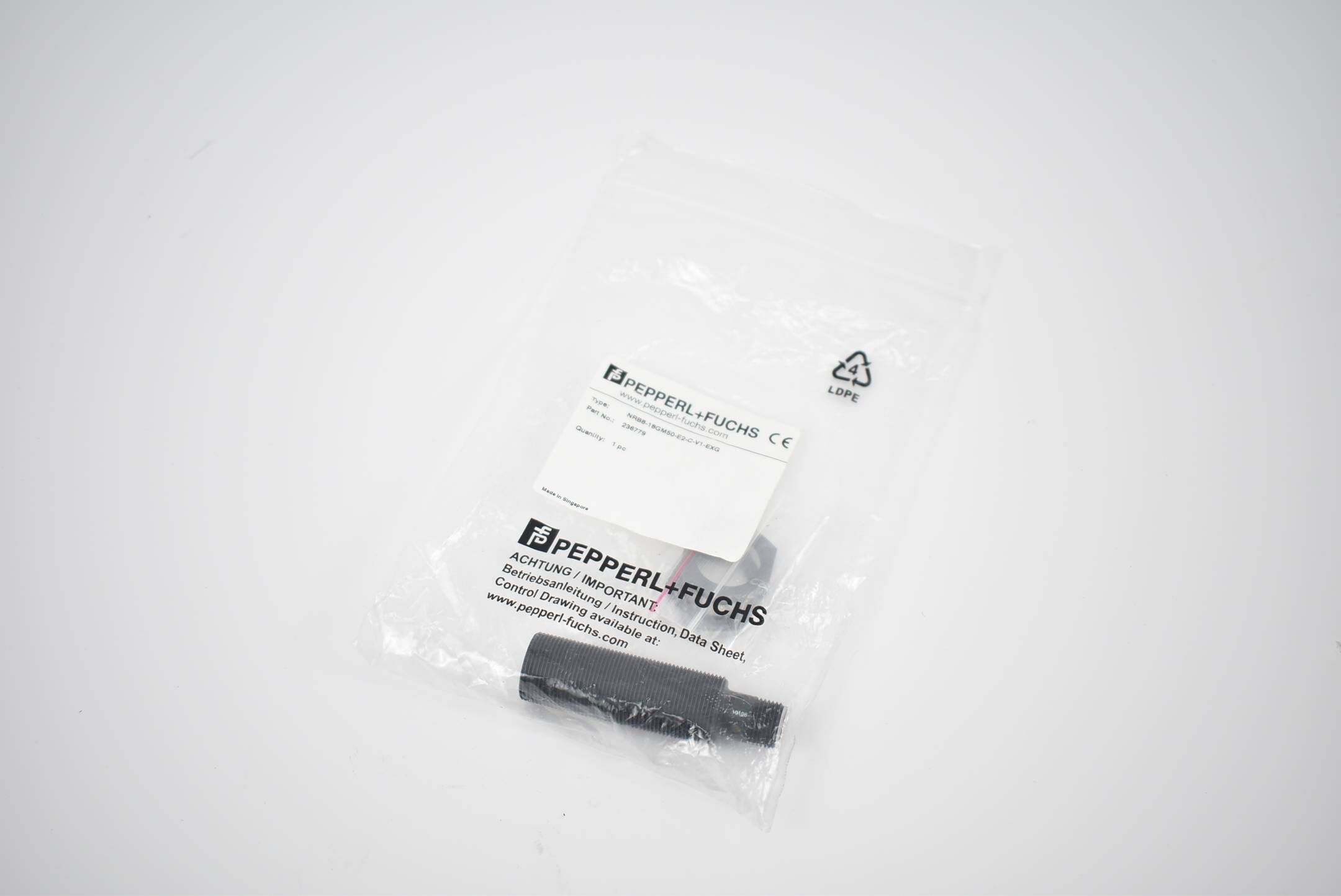 Pepperl+Fuchs Induktiver Sensor NRB8-18GM50-E2-C-V1-EXG ( 236779 )