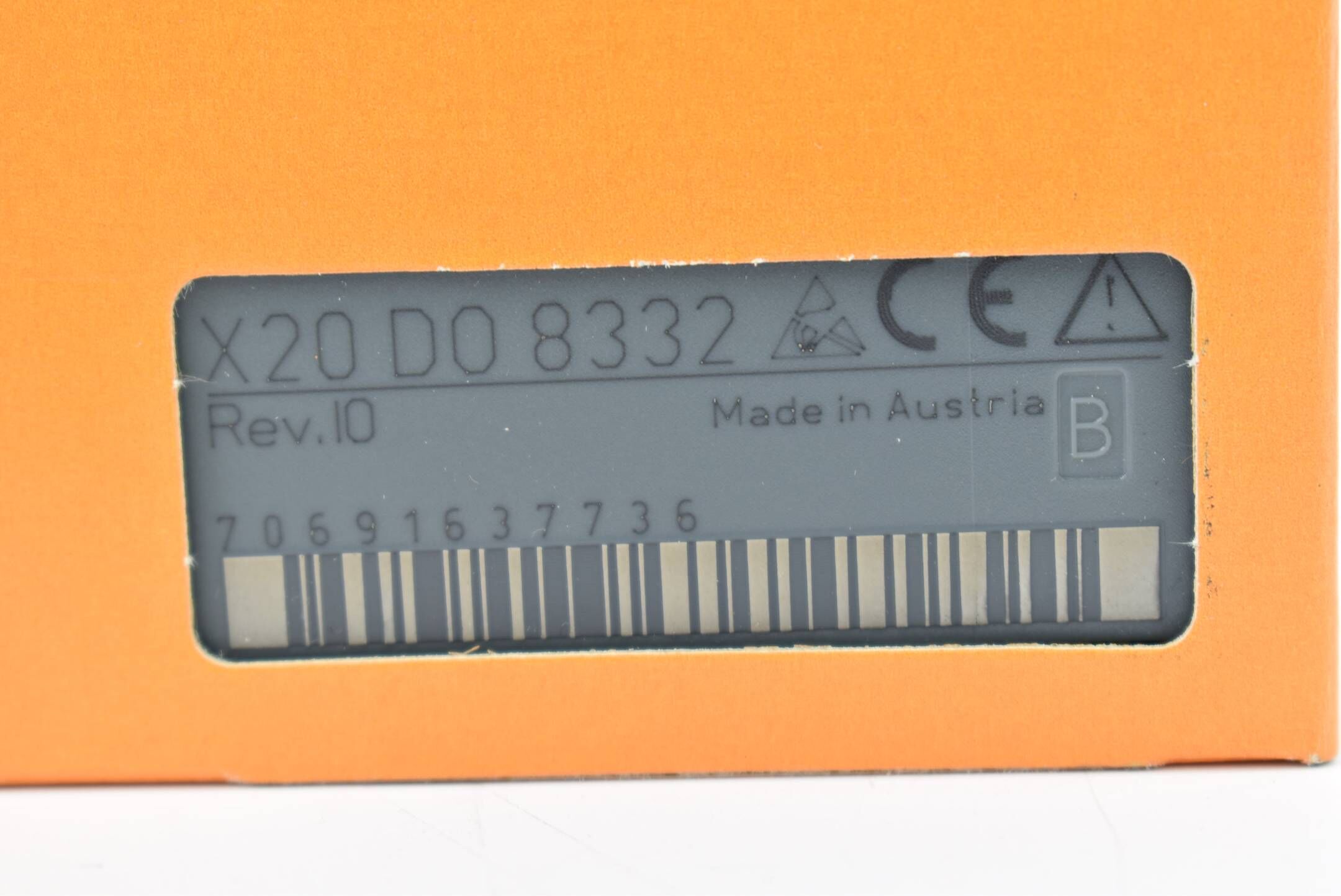 B&R automation digitales Ausgangsmodul 24VDC 2A X20 DO 8332 ( X20DO8332 ) Rev.I0