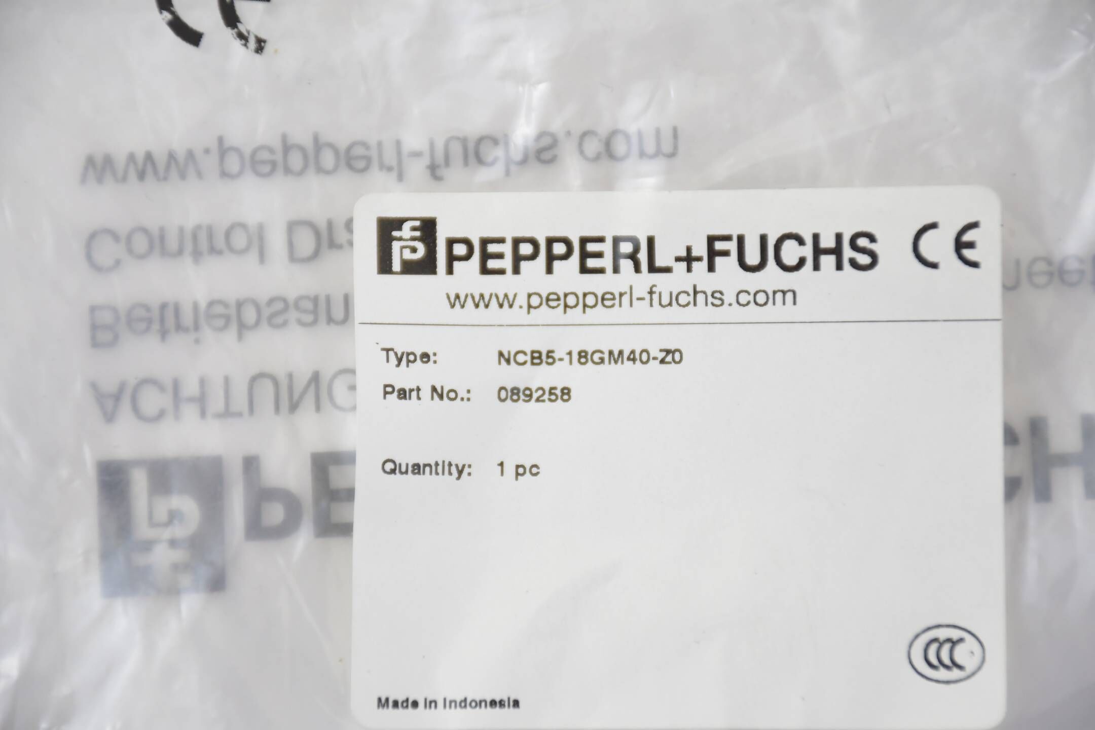 Pepperl+Fuchs Induktiver Sensor NCB5-18GM40-Z0 ( 089258 )