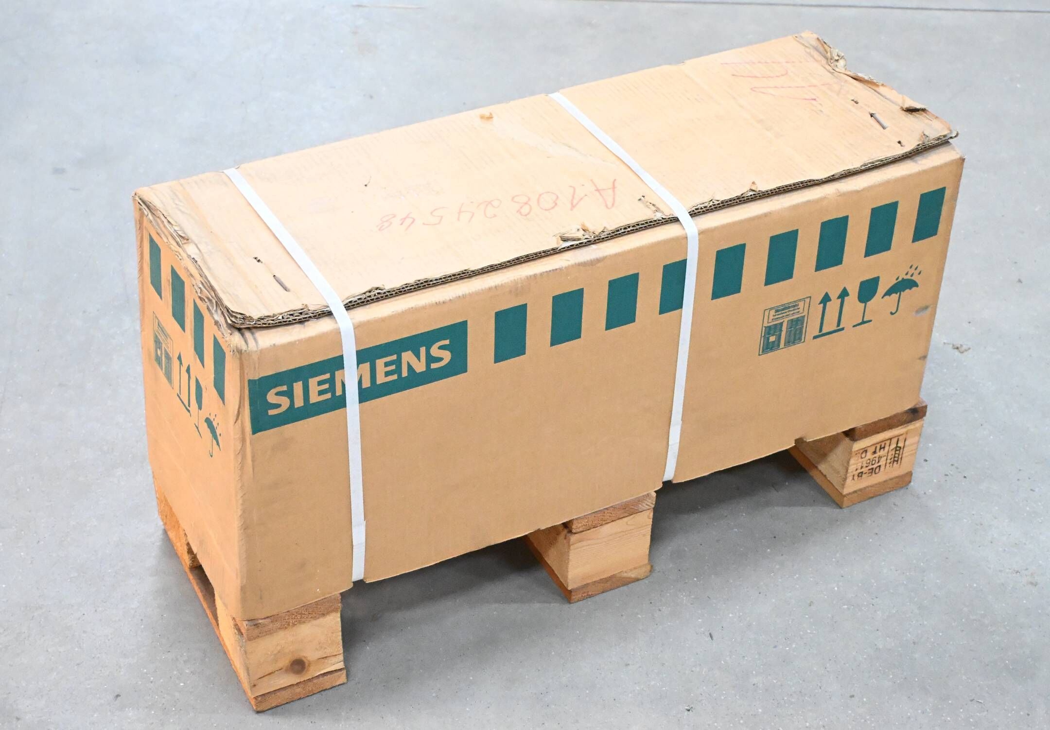 Siemens Simotics S Synchronservomotor 1FT6105-1AC71-4EG1 ( 1FT6 105-1AC71-4EG1 )
