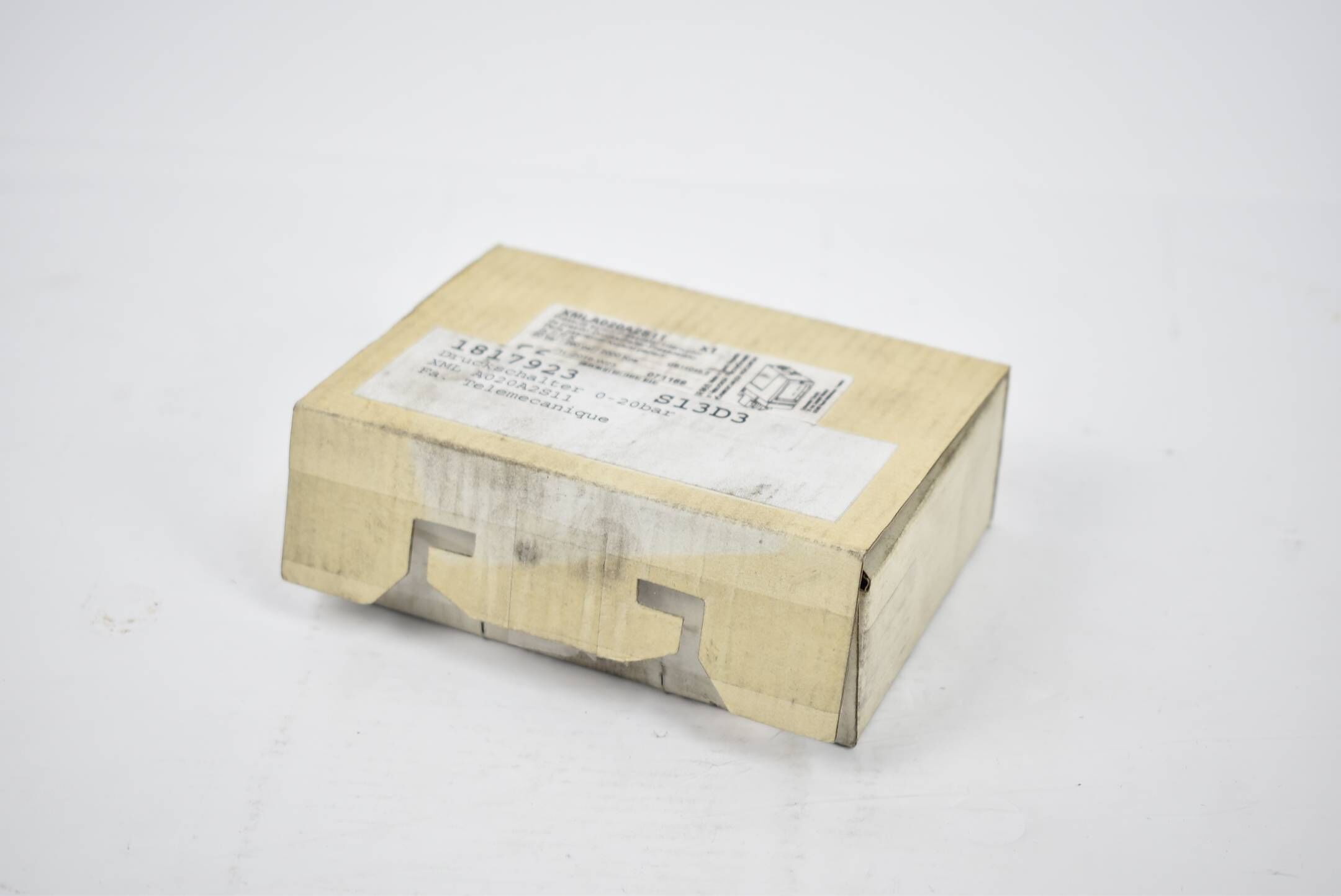Telemecanique Druckschalter XMLA020A2S11 ( 071169 )
