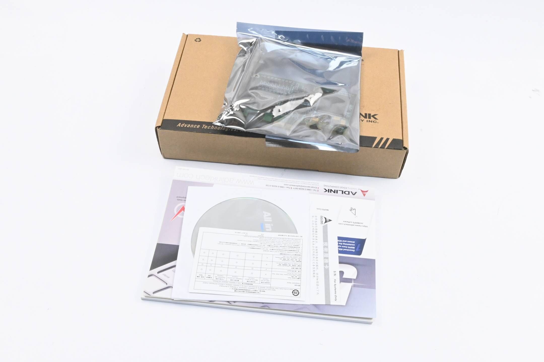 Adlink Low-Profile PCIe Karte LPCIe-7230
